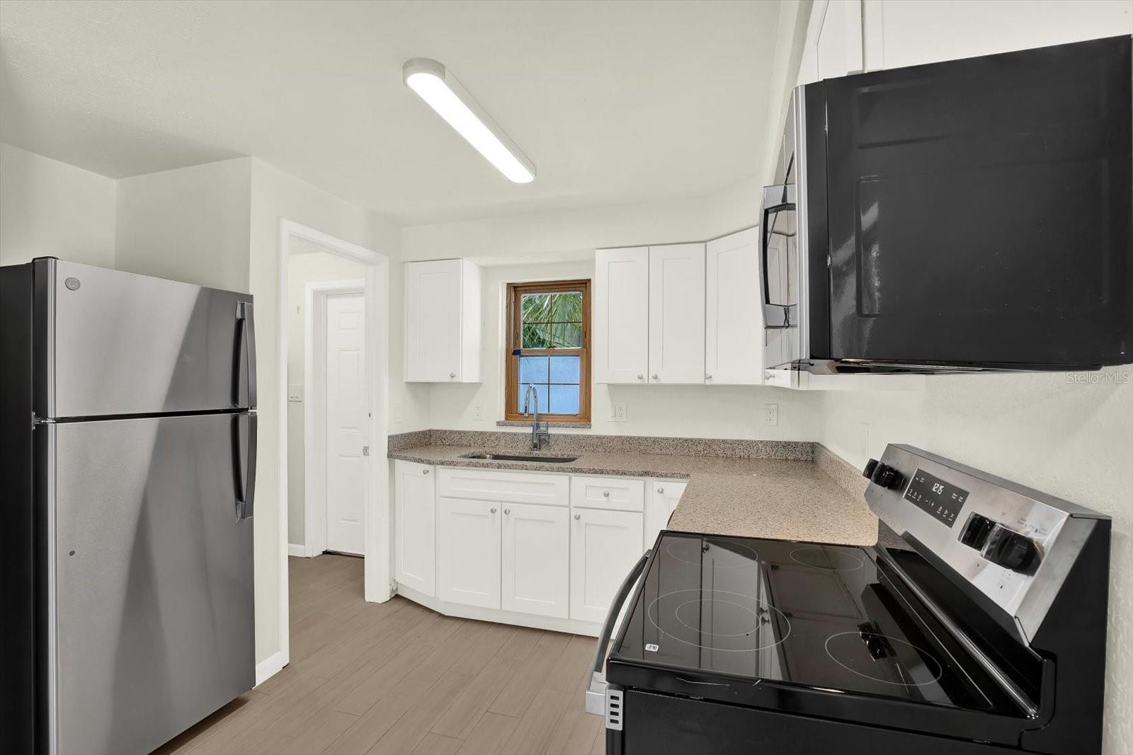 1187 BASS BLVD #A, DUNEDIN, FL, 34698