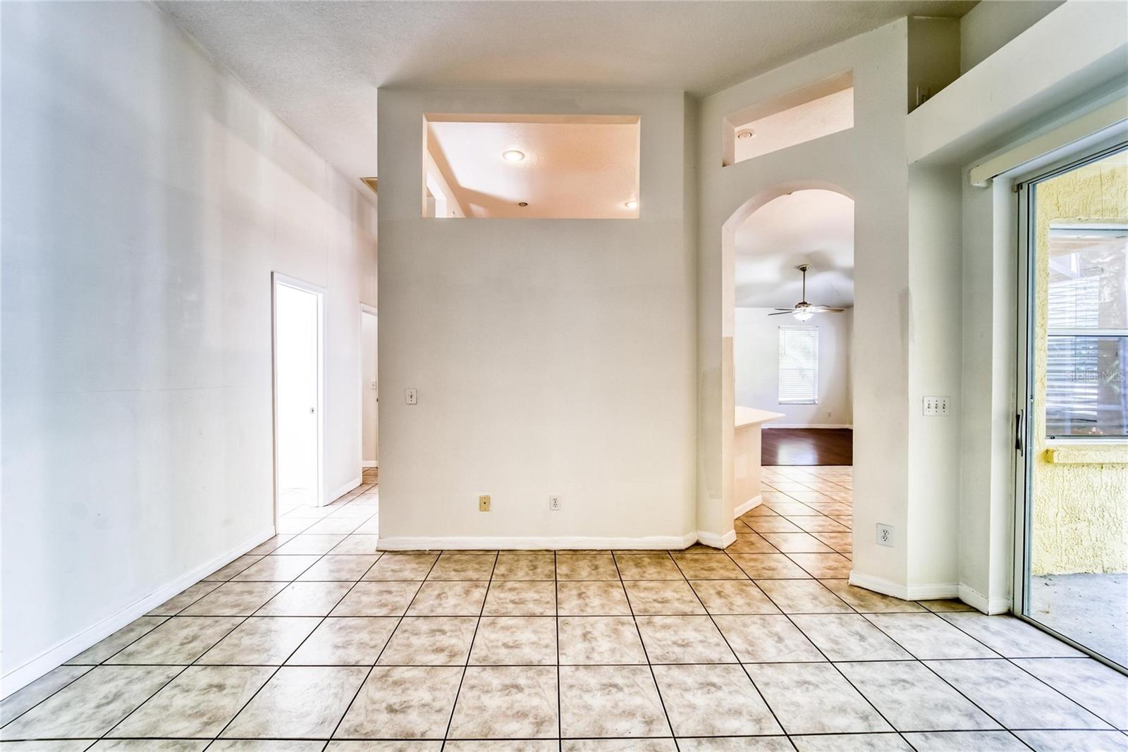 10124 CANNON DR, RIVERVIEW, FL, 33578