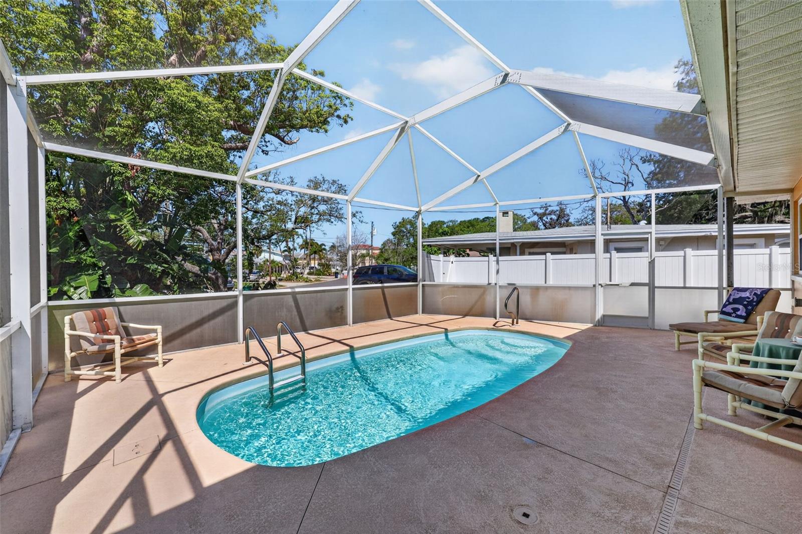 209 WESTWINDS DR, PALM HARBOR, FL, 34683