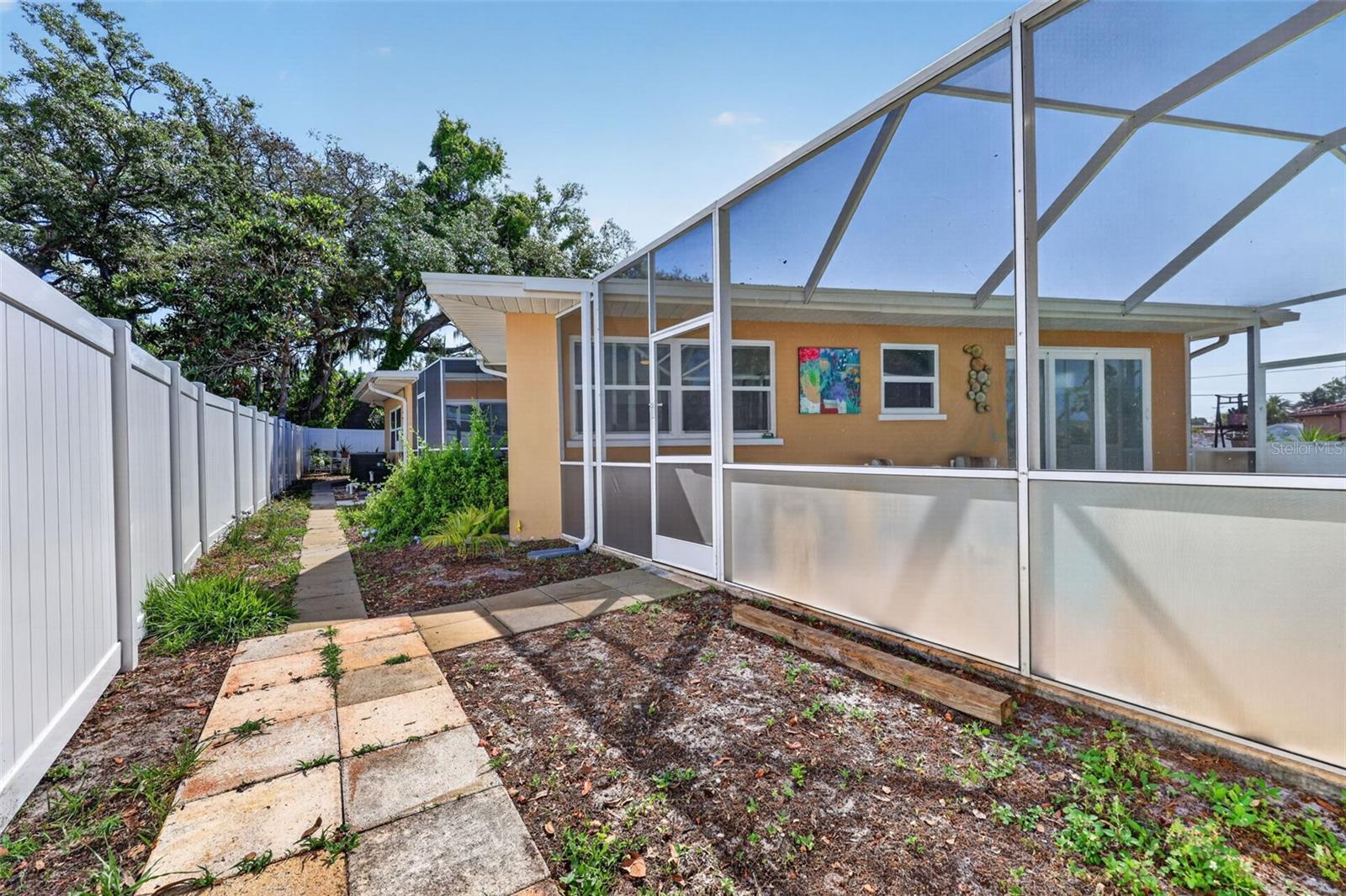 209 WESTWINDS DR, PALM HARBOR, FL, 34683