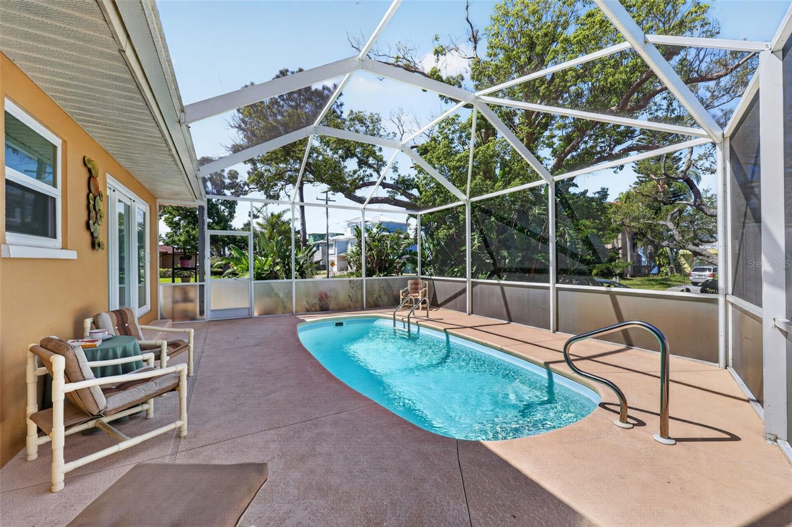 209 WESTWINDS DR, PALM HARBOR, FL, 34683