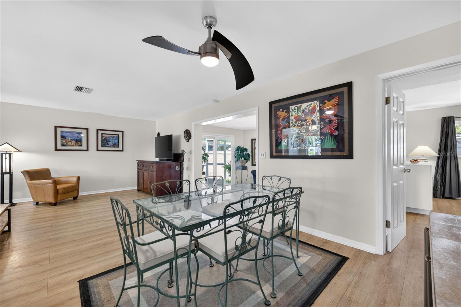 209 WESTWINDS DR, PALM HARBOR, FL, 34683