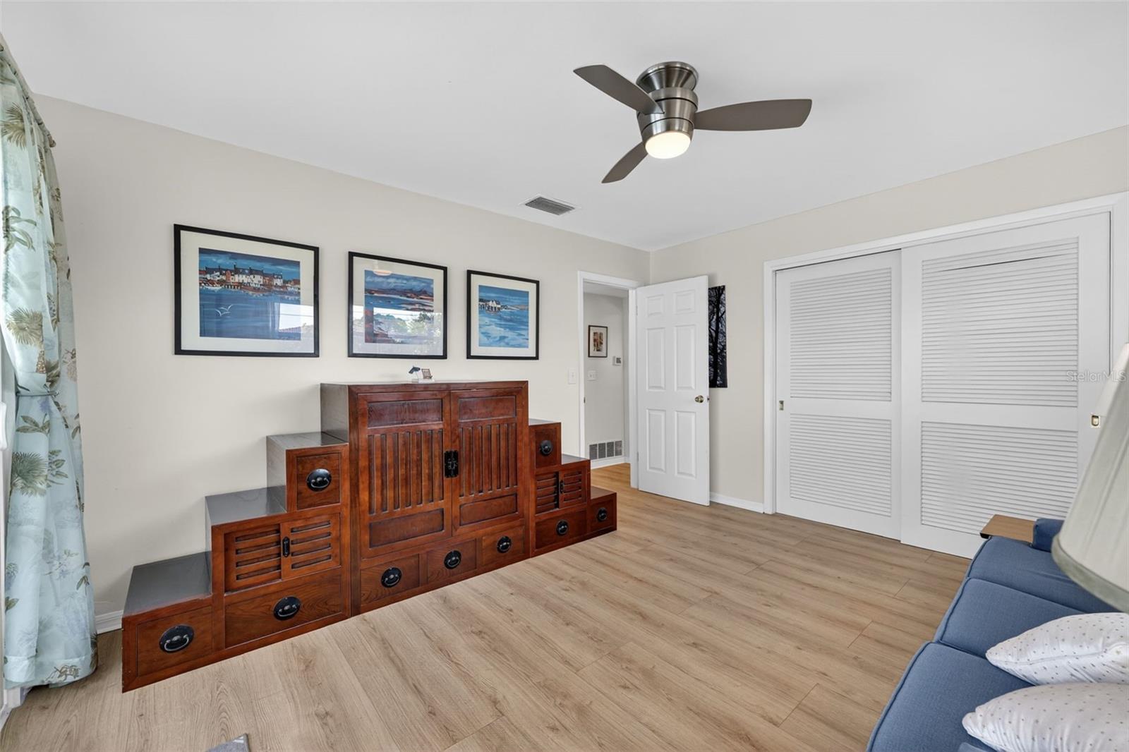 209 WESTWINDS DR, PALM HARBOR, FL, 34683