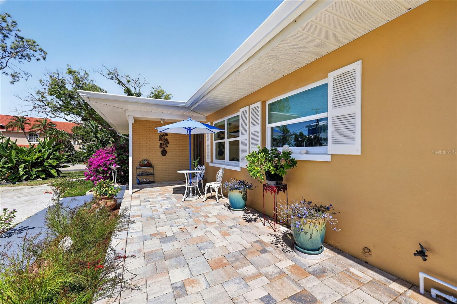 209 WESTWINDS DR, PALM HARBOR, FL, 34683