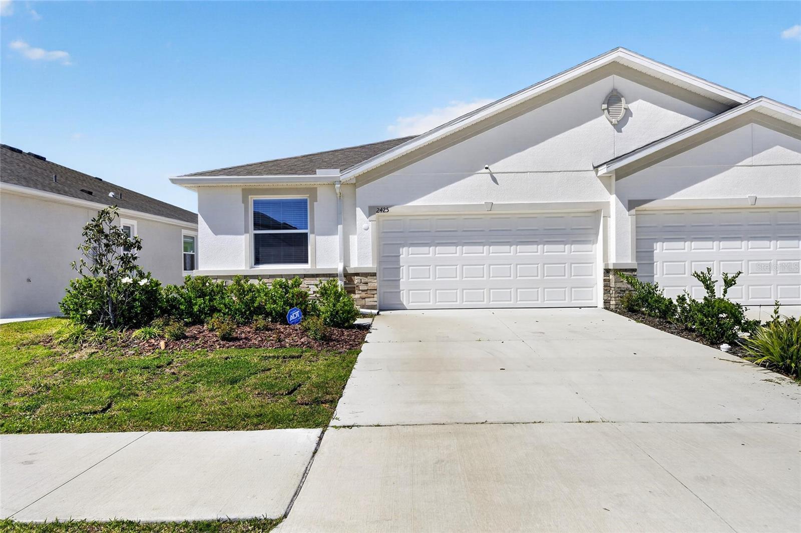 2425 BENDING BONSAI DR, WESLEY CHAPEL, FL, 33543