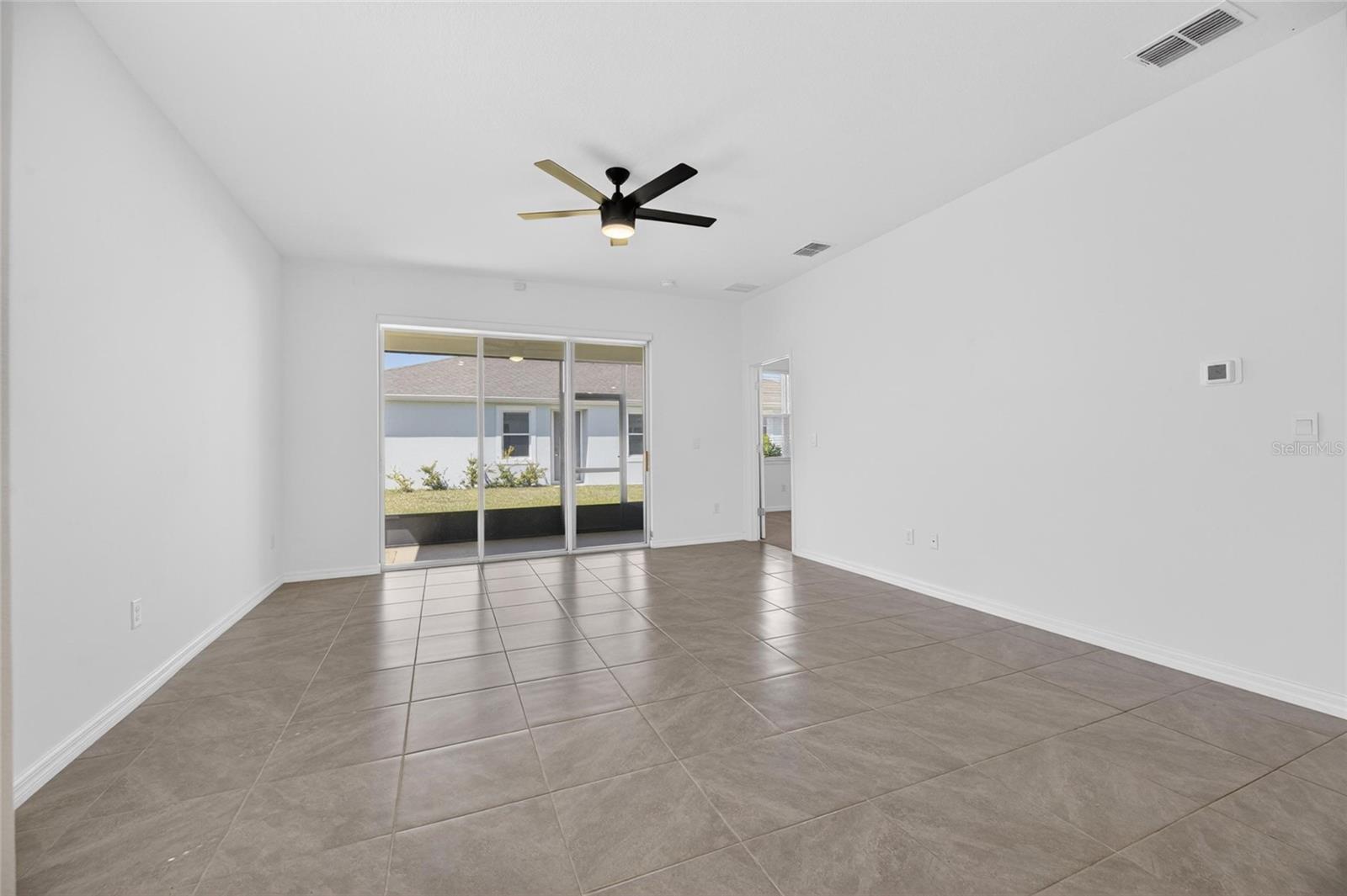 2425 BENDING BONSAI DR, WESLEY CHAPEL, FL, 33543