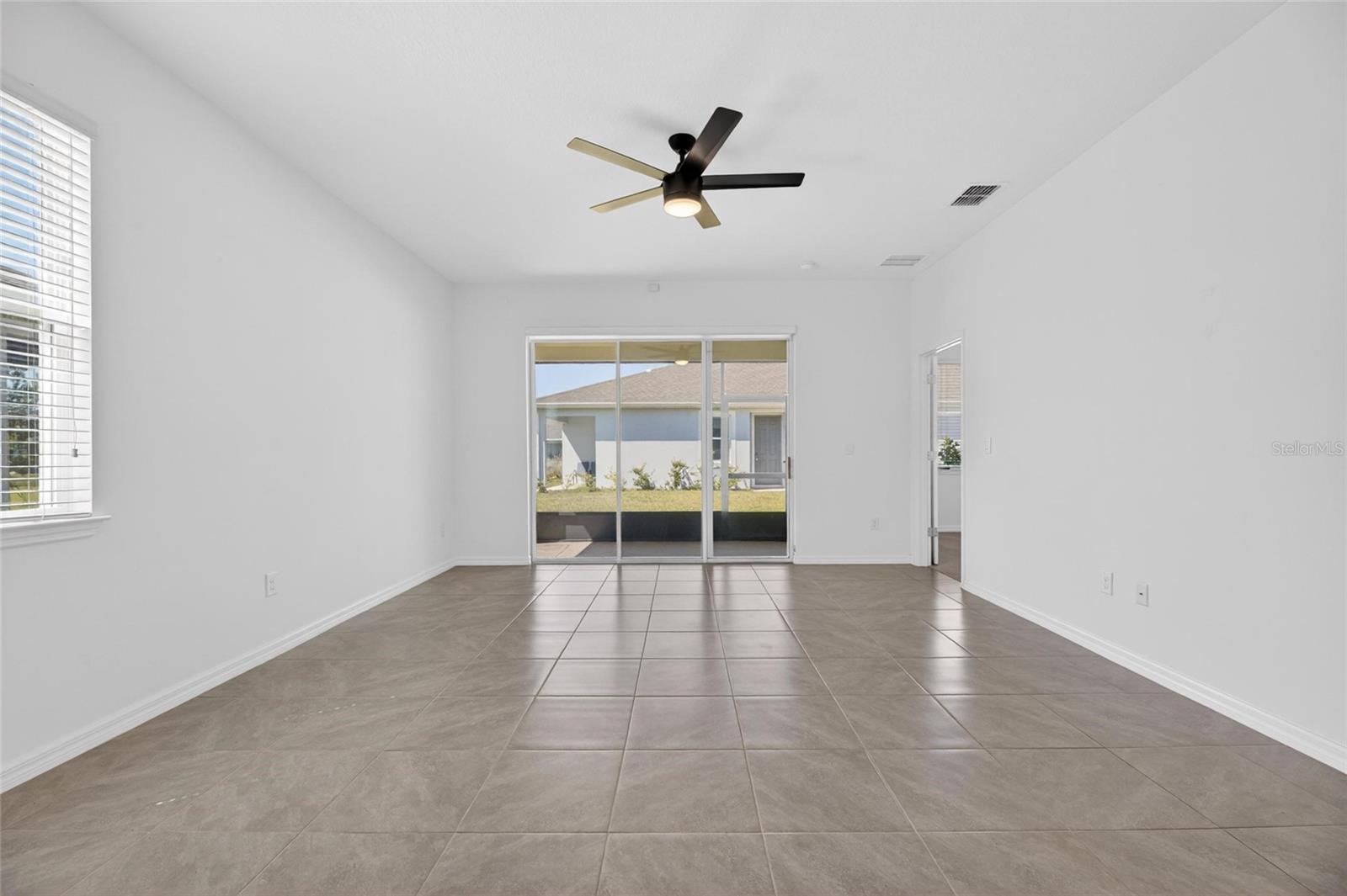 2425 BENDING BONSAI DR, WESLEY CHAPEL, FL, 33543