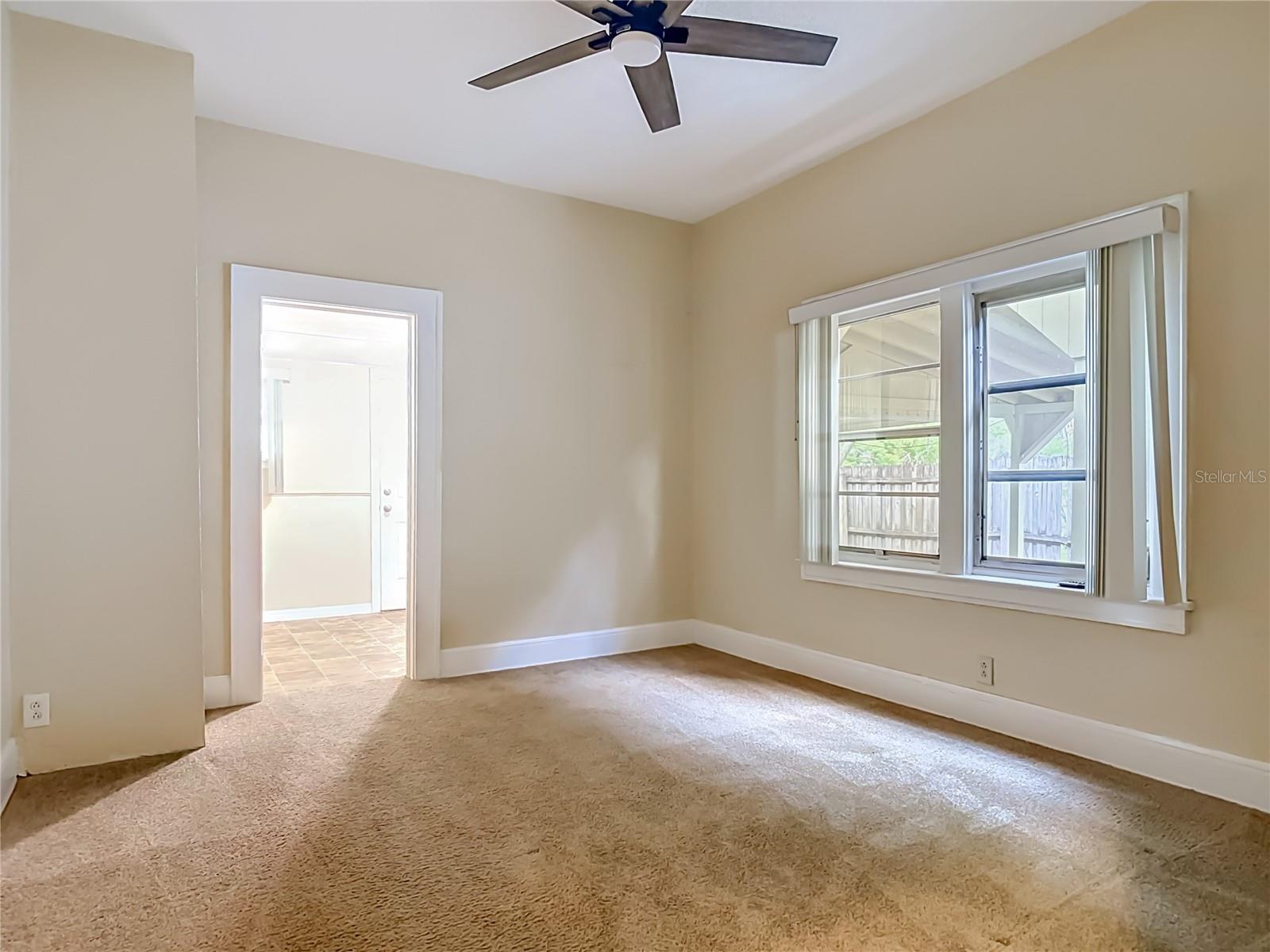 224 S SALISBURY AVE, DELAND, FL, 32720