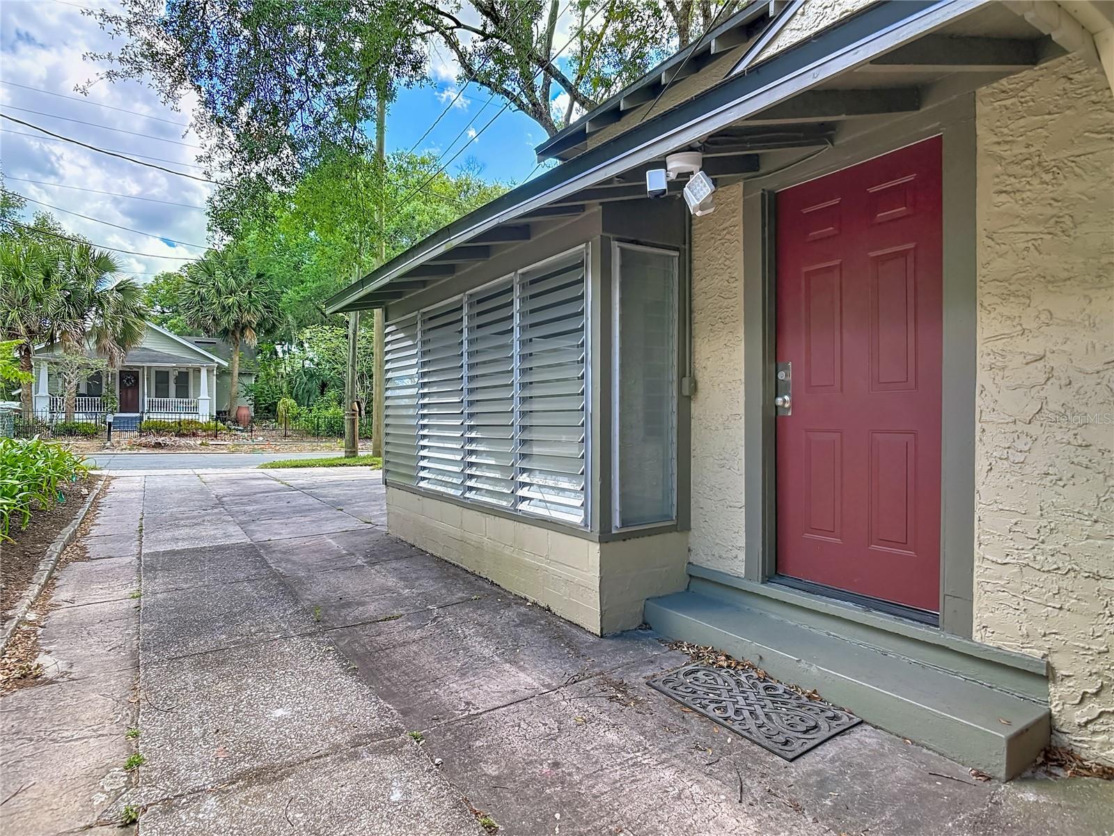 224 S SALISBURY AVE, DELAND, FL, 32720