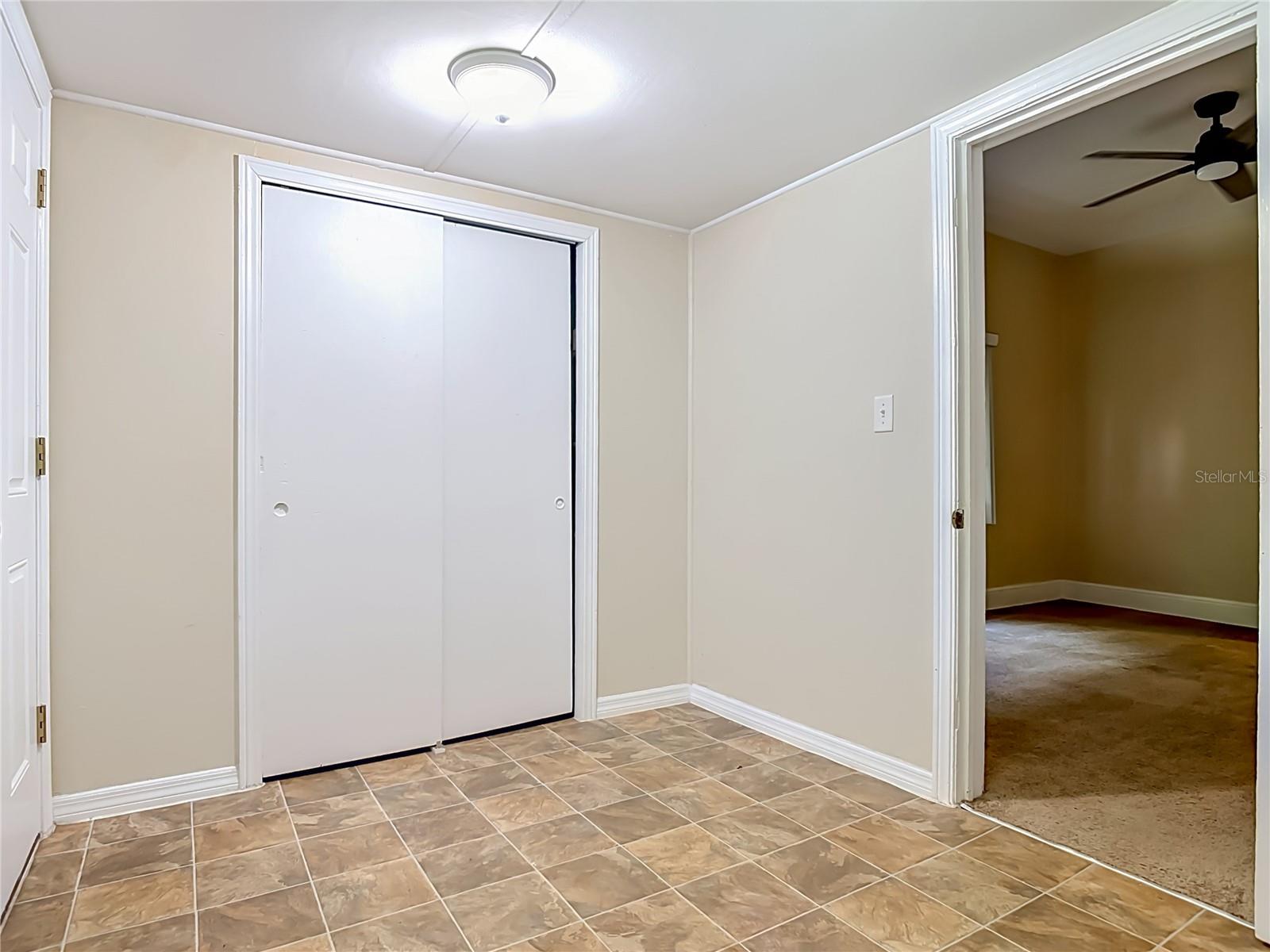 224 S SALISBURY AVE, DELAND, FL, 32720