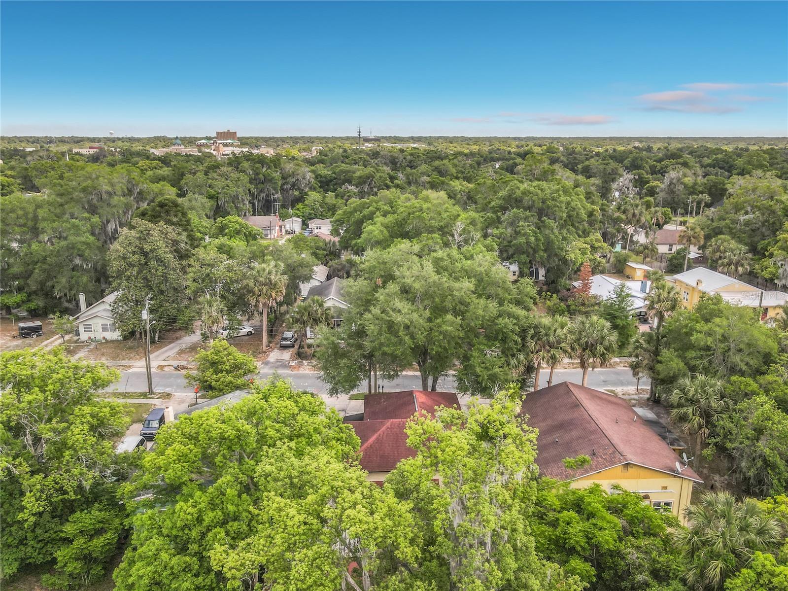 224 S SALISBURY AVE, DELAND, FL, 32720