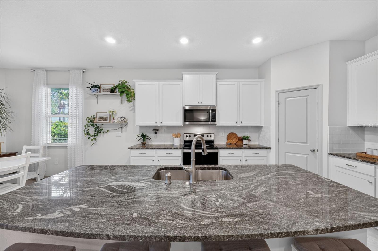 5667 WOODLAND SAGE DR, SARASOTA, FL, 34238