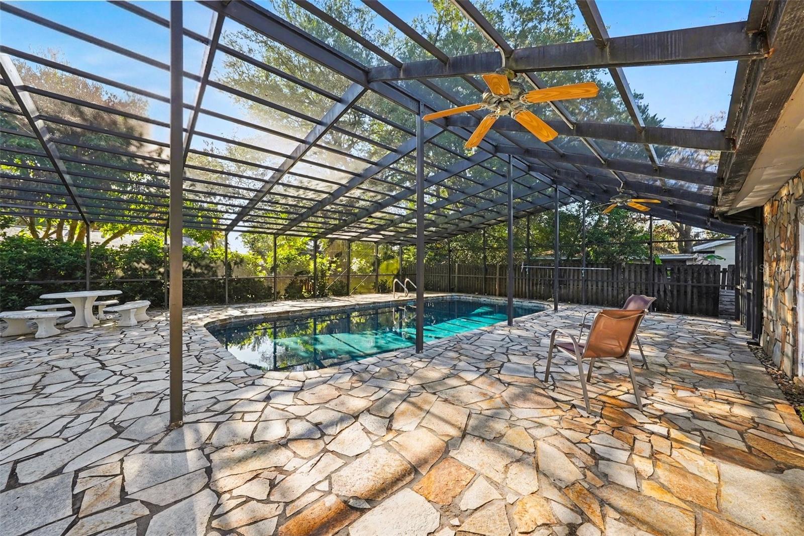 13503 GREENLEAF DR, TAMPA, FL, 33613