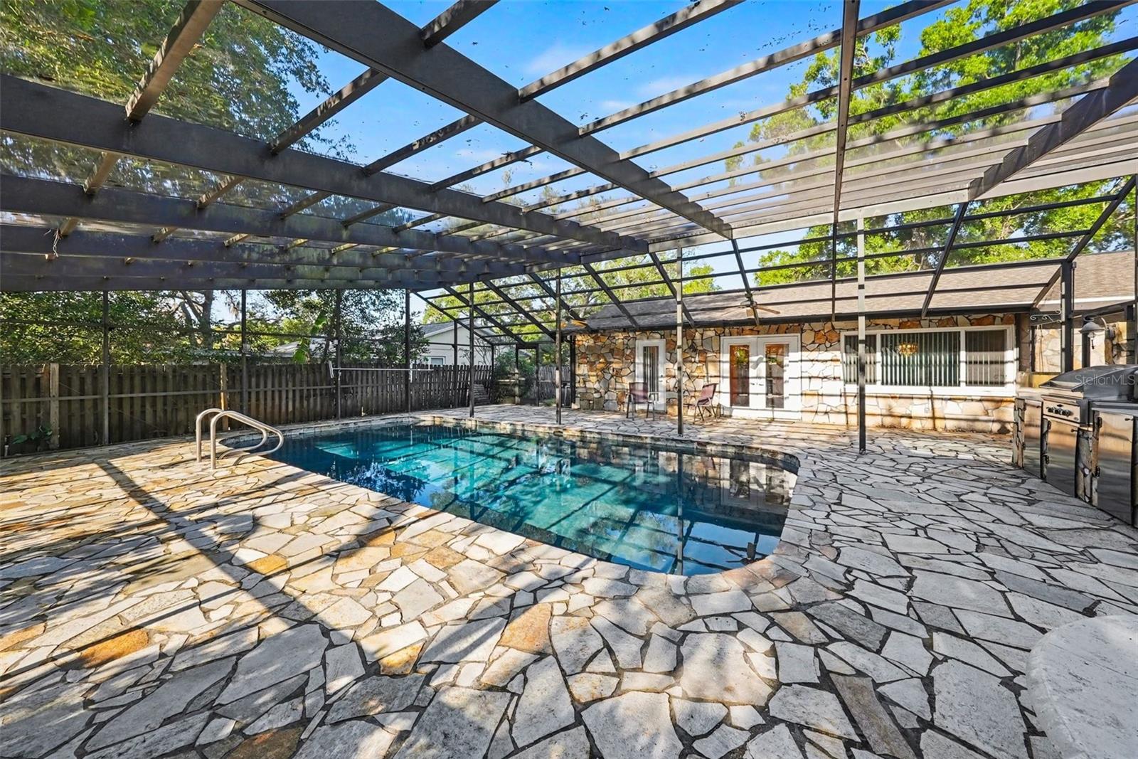 13503 GREENLEAF DR, TAMPA, FL, 33613