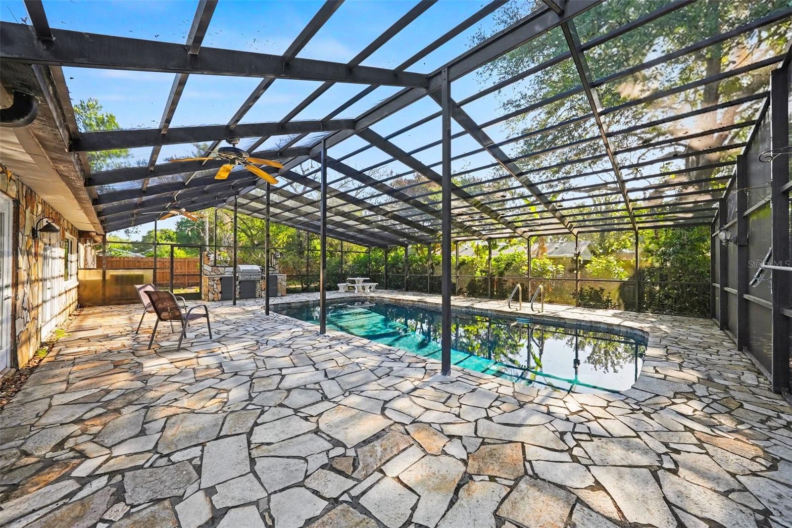 13503 GREENLEAF DR, TAMPA, FL, 33613