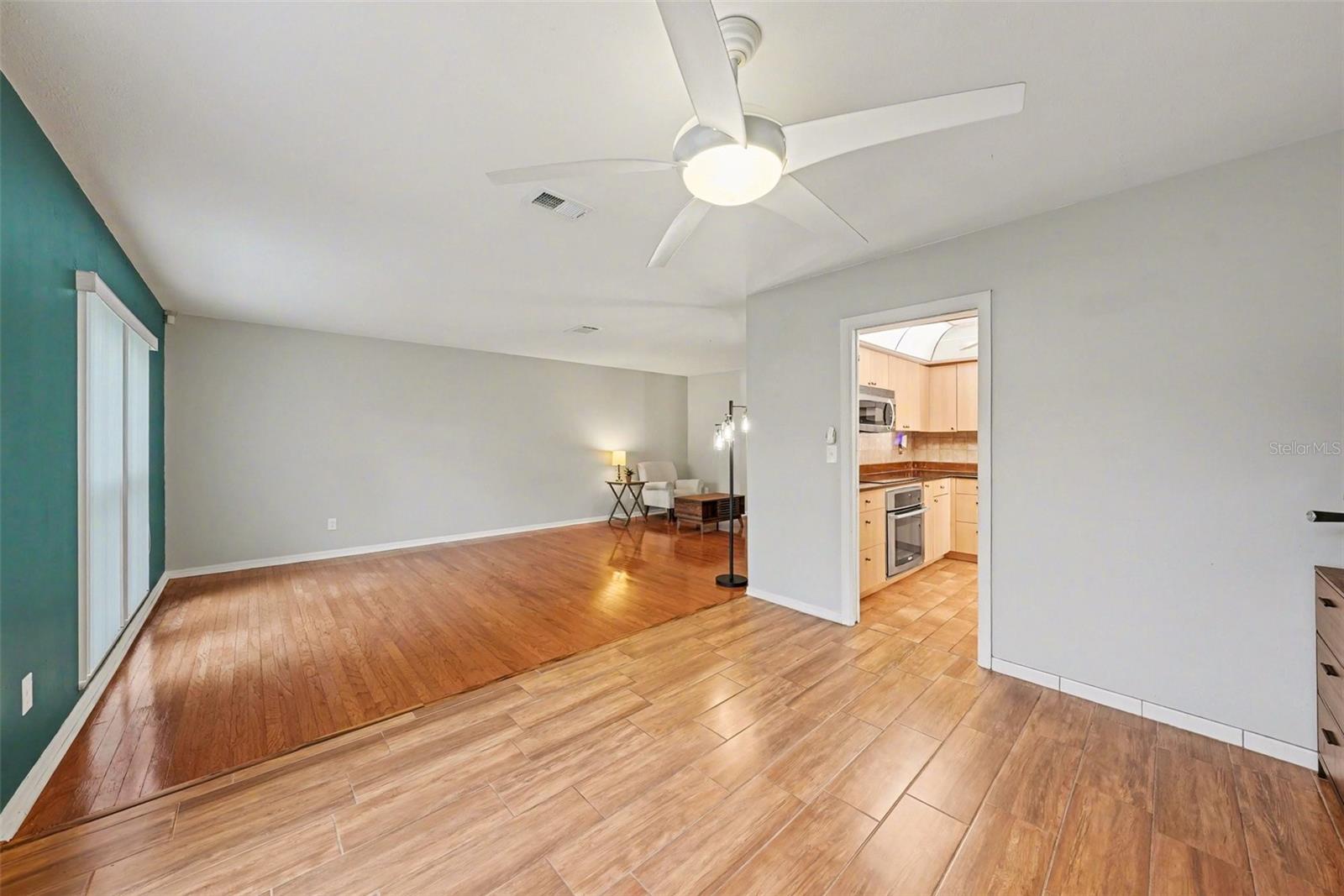 13503 GREENLEAF DR, TAMPA, FL, 33613