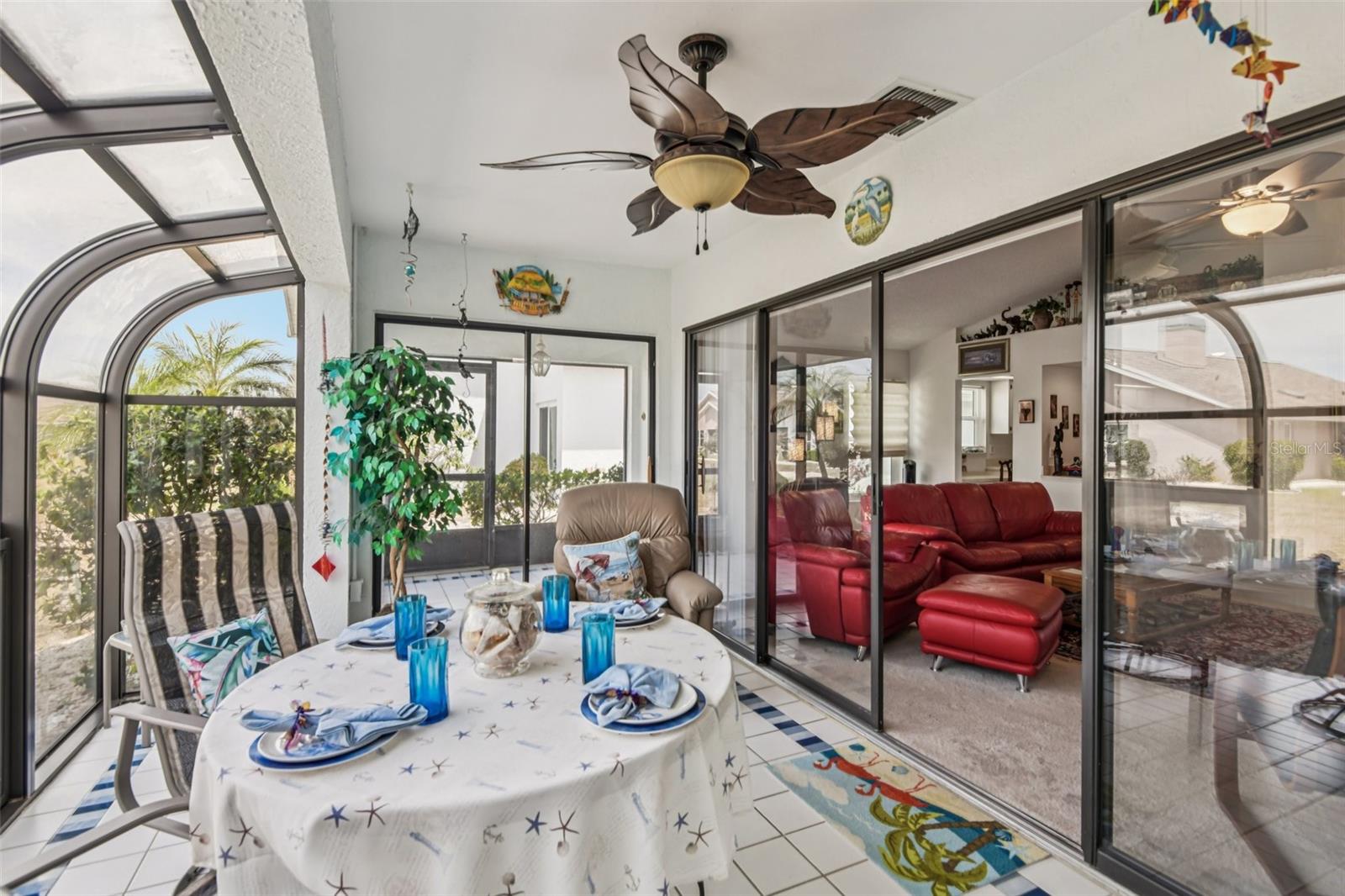 214 LINGER LN, SUN CITY CENTER, FL, 33573