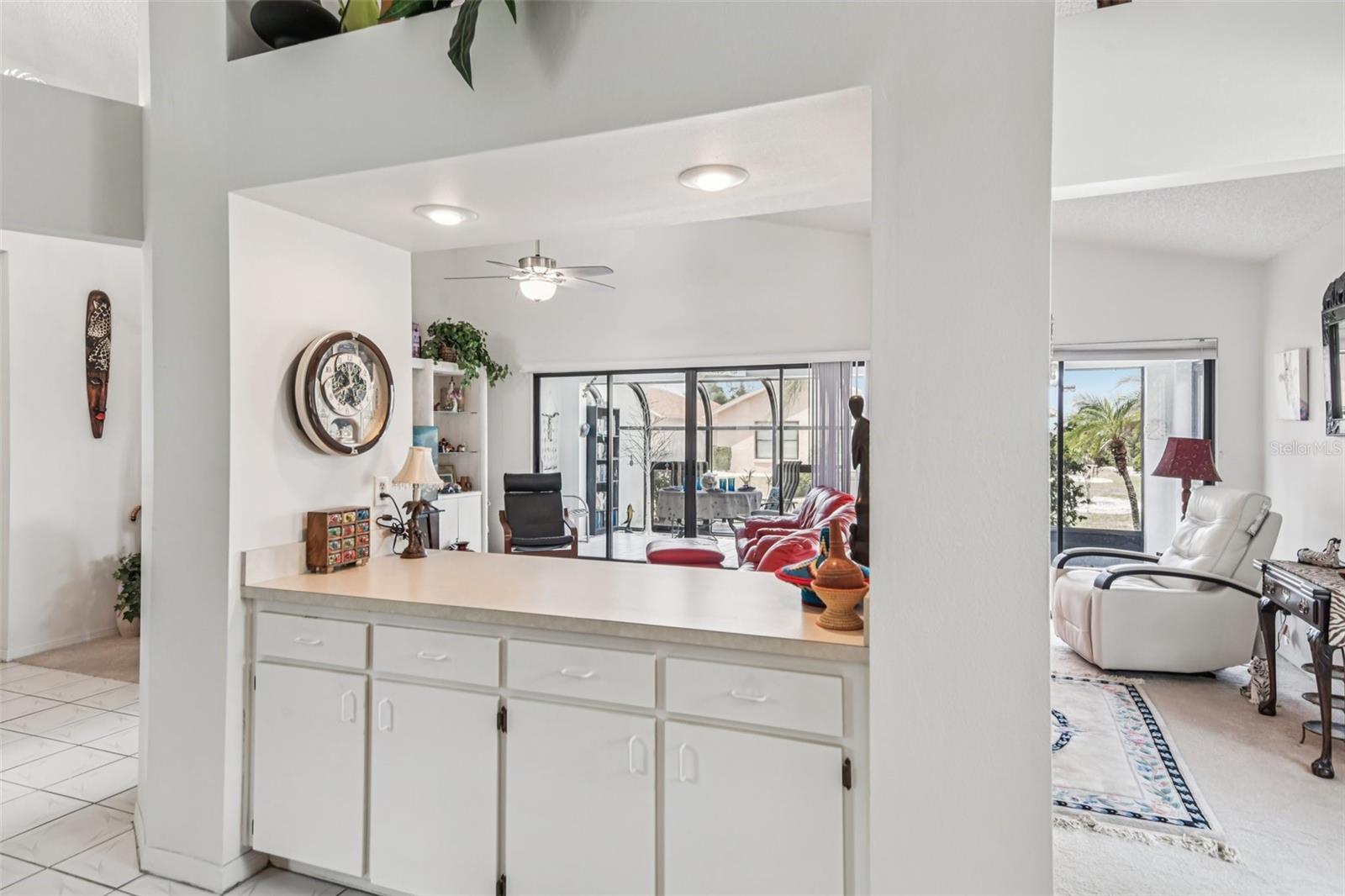 214 LINGER LN, SUN CITY CENTER, FL, 33573