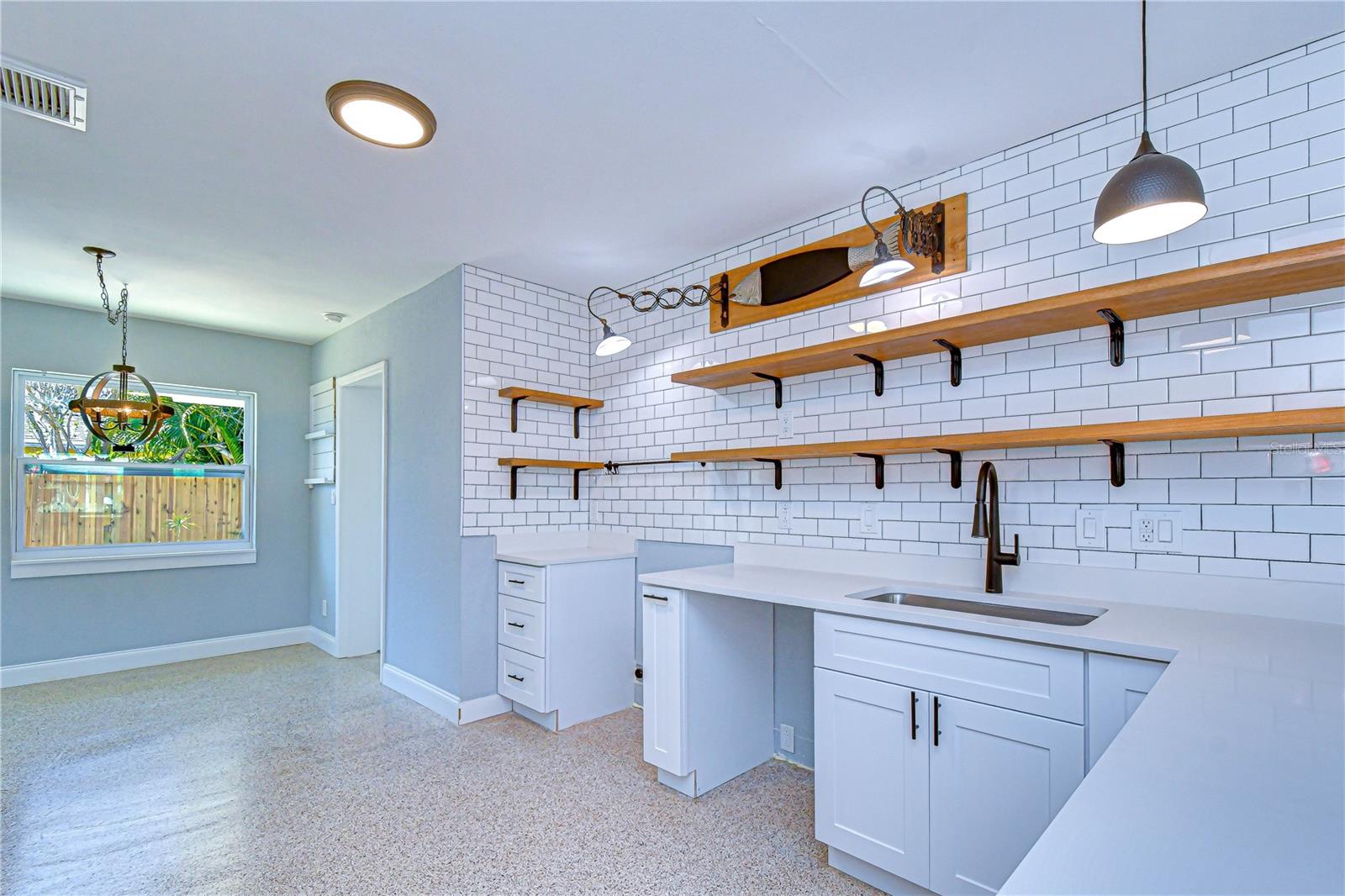 5614 30TH AVE S, GULFPORT, FL, 33707