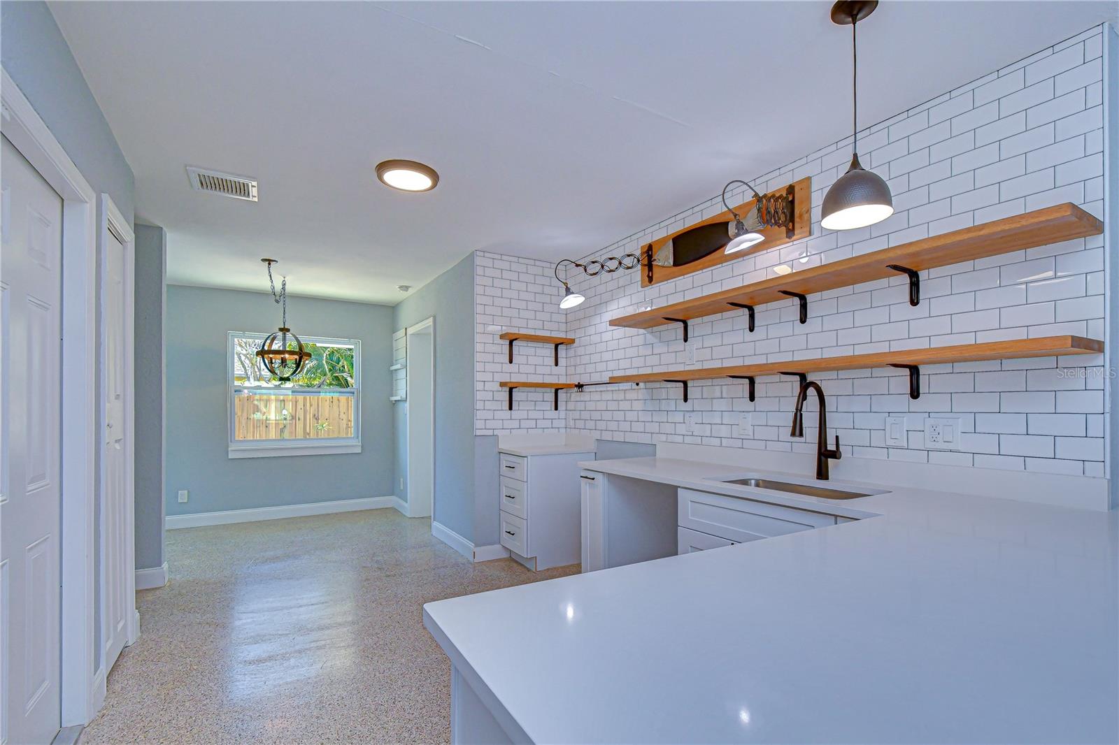 5614 30TH AVE S, GULFPORT, FL, 33707