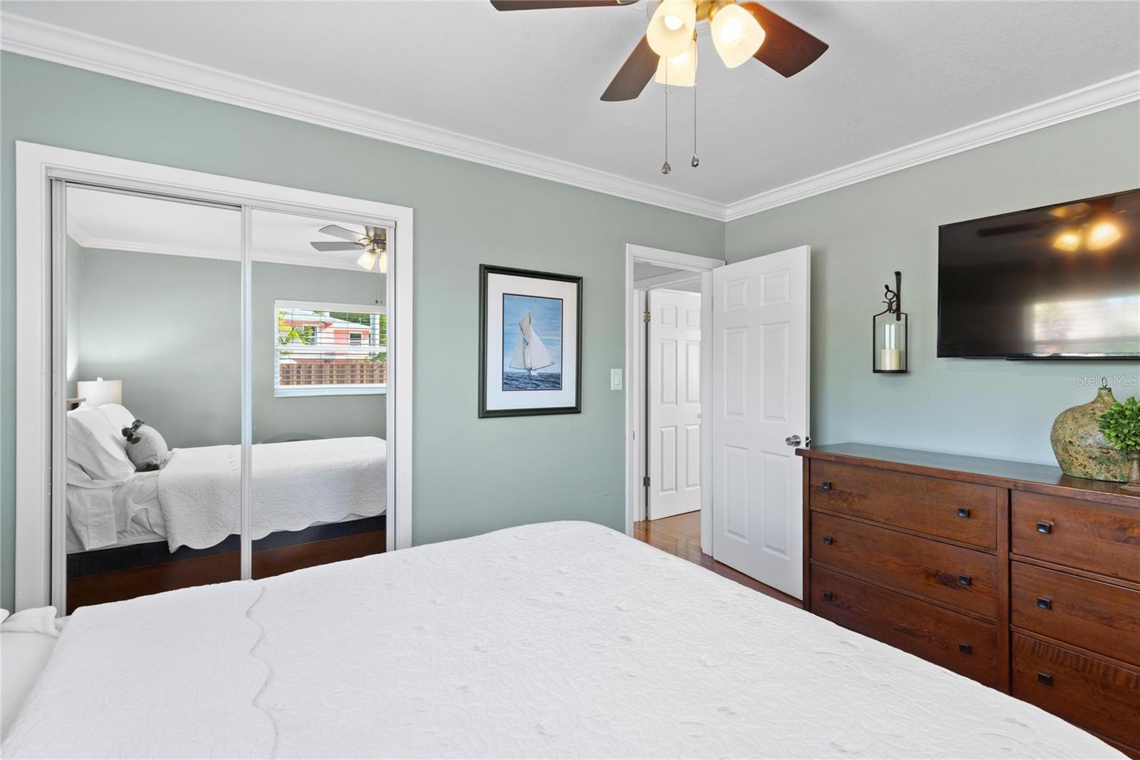 1110 VARONA, BELLEAIR, FL, 33756