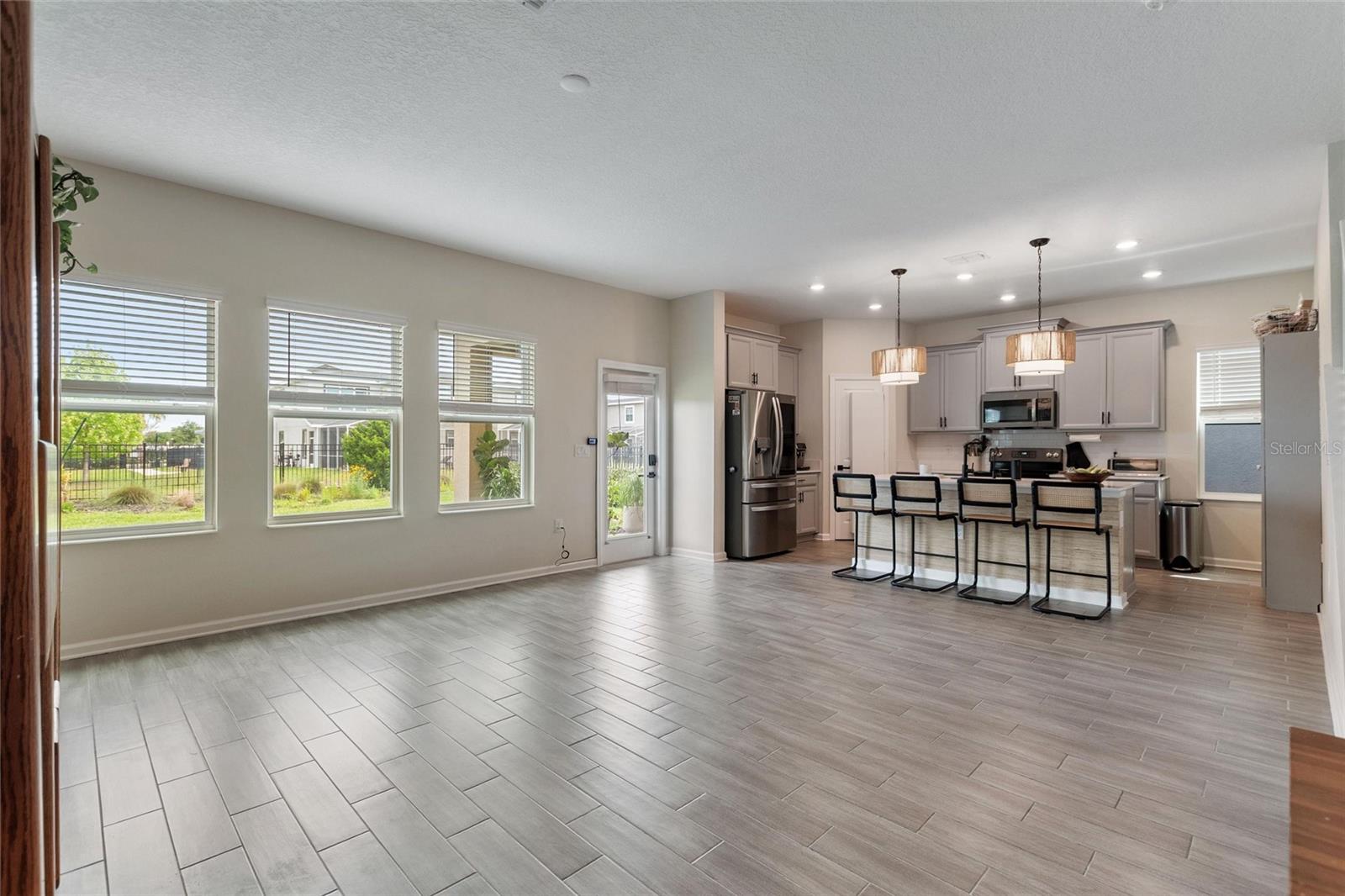 8995 FLUFFY LIE CT, DAVENPORT, FL, 33896