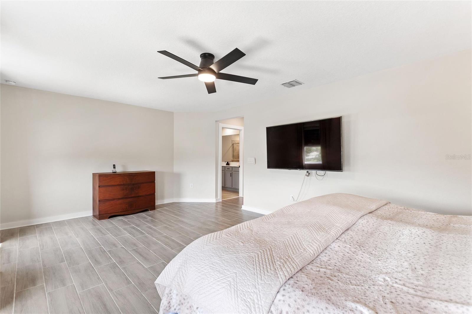 8995 FLUFFY LIE CT, DAVENPORT, FL, 33896