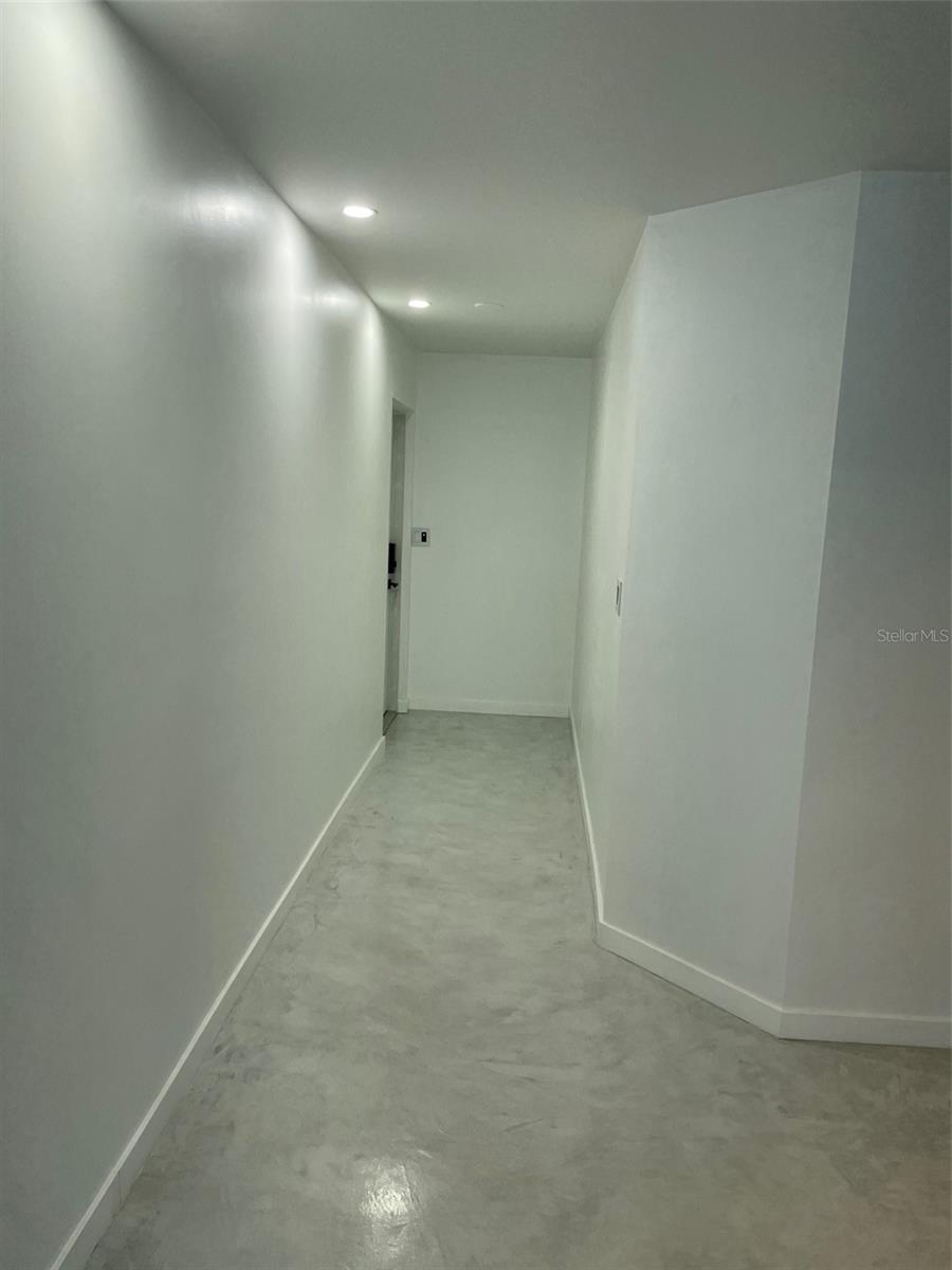 224 6TH AVE N #13, ST PETERSBURG, FL, 33701