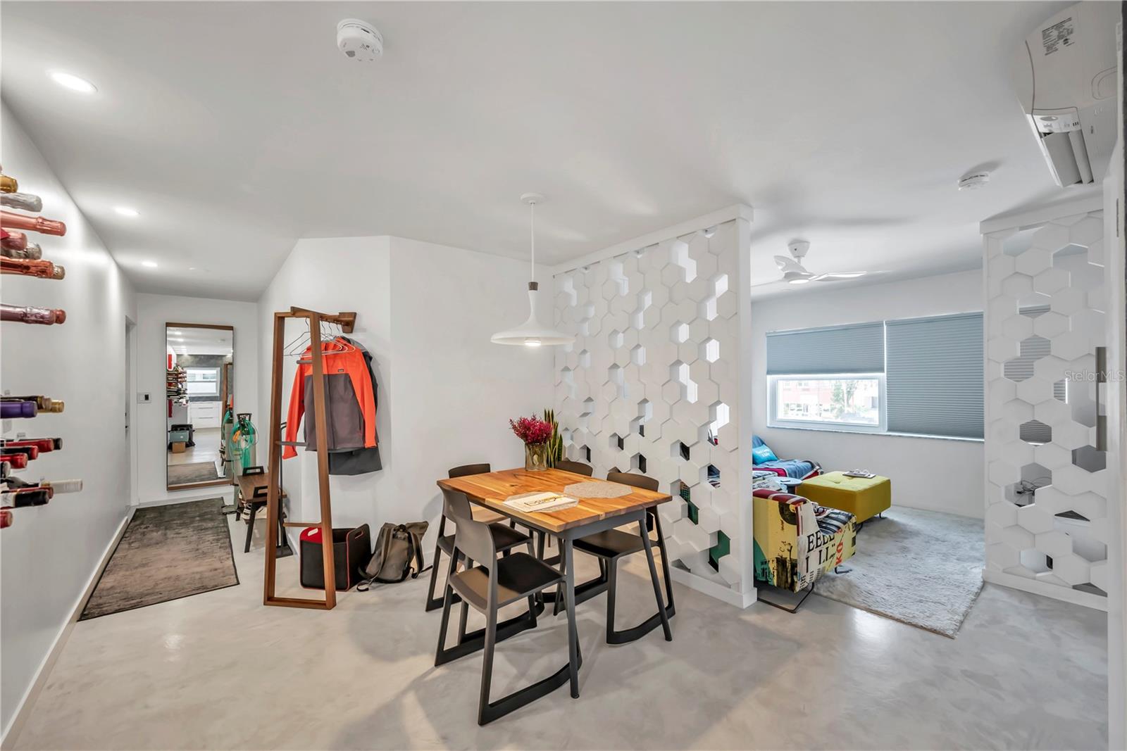 224 6TH AVE N #13, ST PETERSBURG, FL, 33701