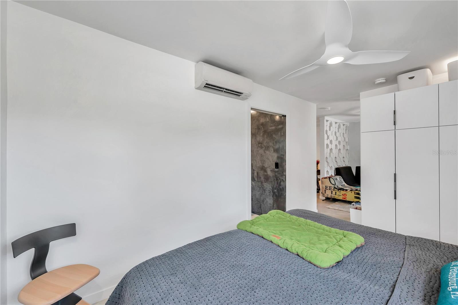 224 6TH AVE N #13, ST PETERSBURG, FL, 33701