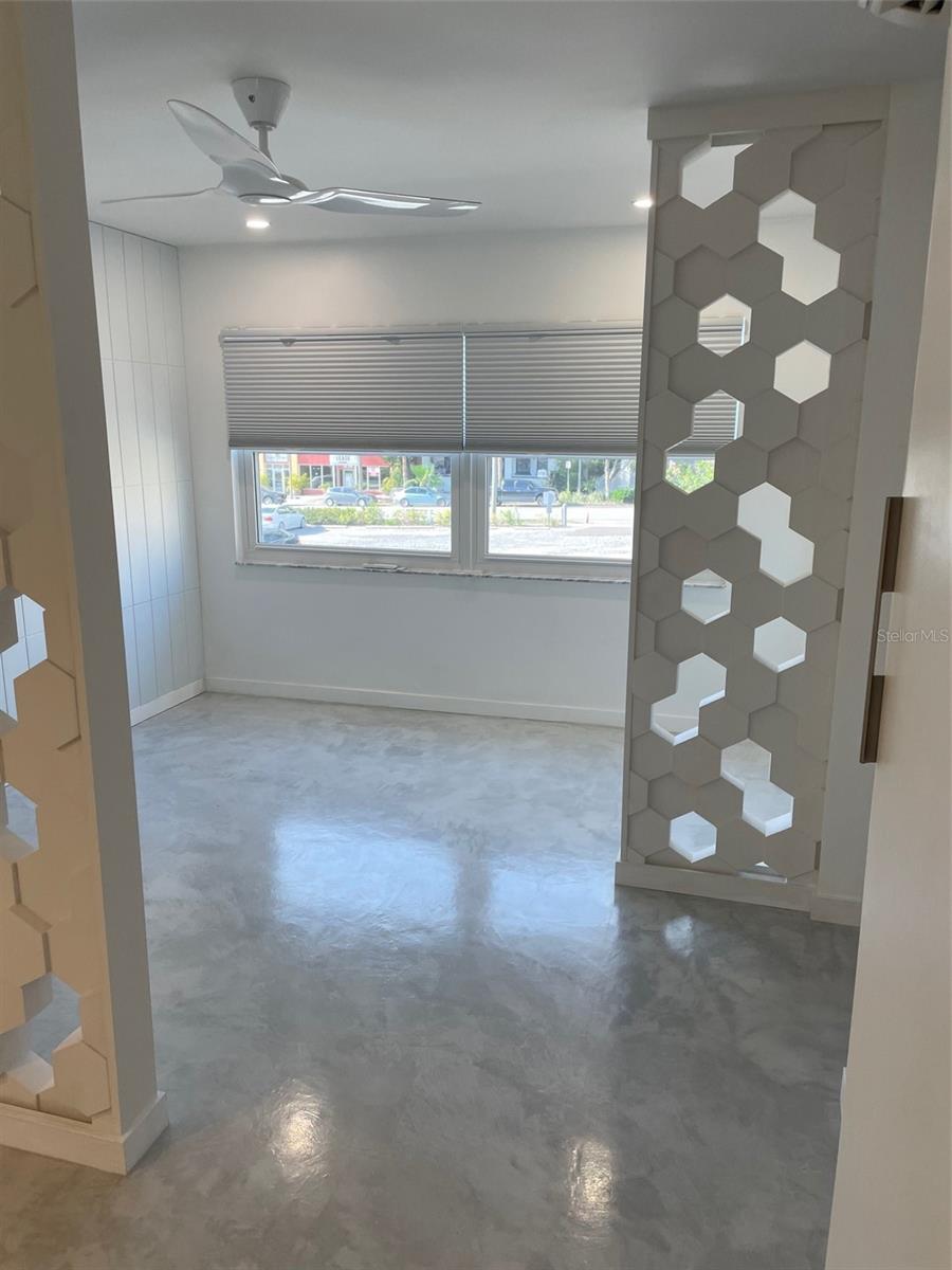 224 6TH AVE N #13, ST PETERSBURG, FL, 33701