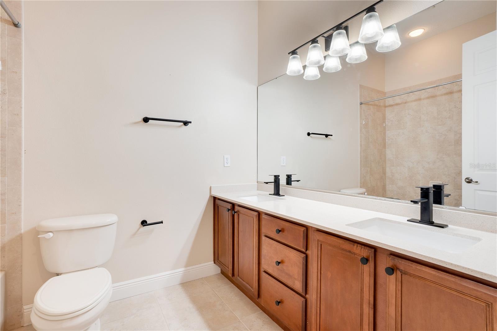 1470 LAKE BALDWIN LN #B, ORLANDO, FL, 32814