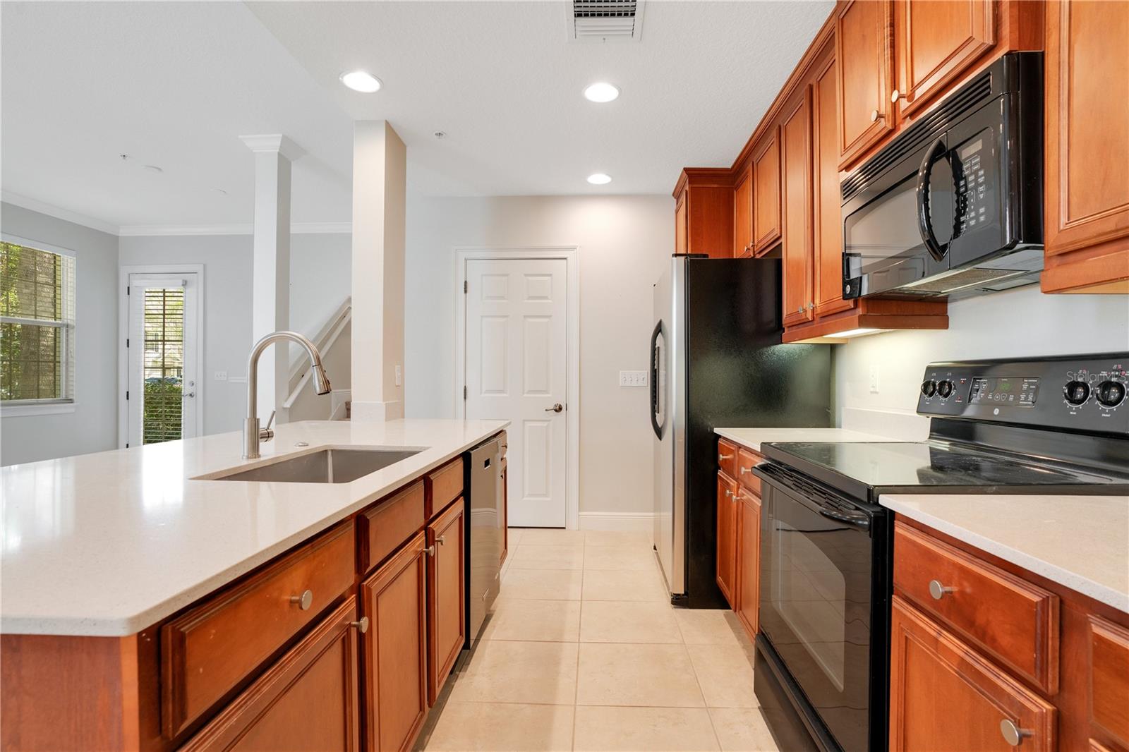 1470 LAKE BALDWIN LN #B, ORLANDO, FL, 32814