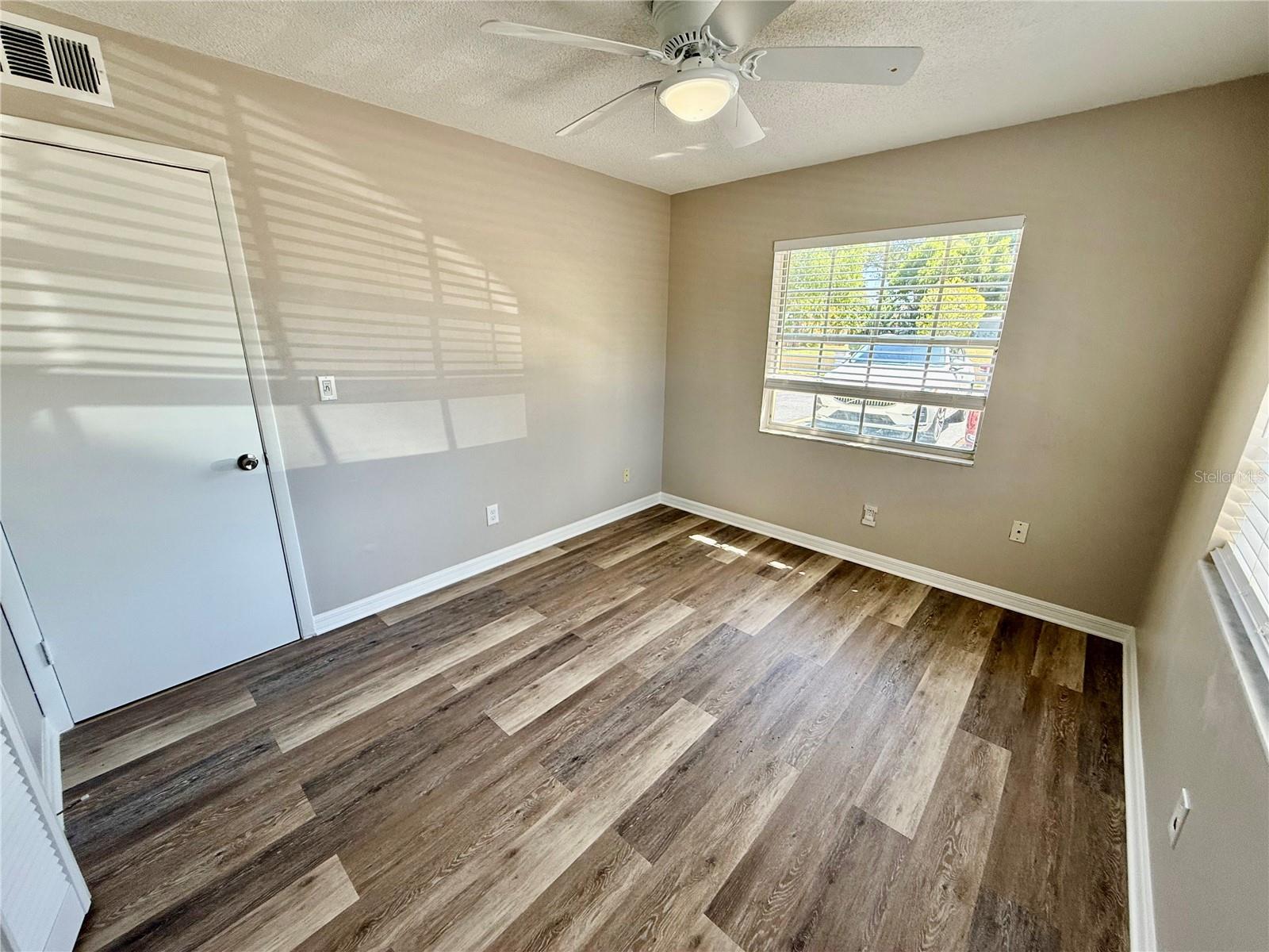 2403 ASPINWALL ST, SARASOTA, FL, 34237