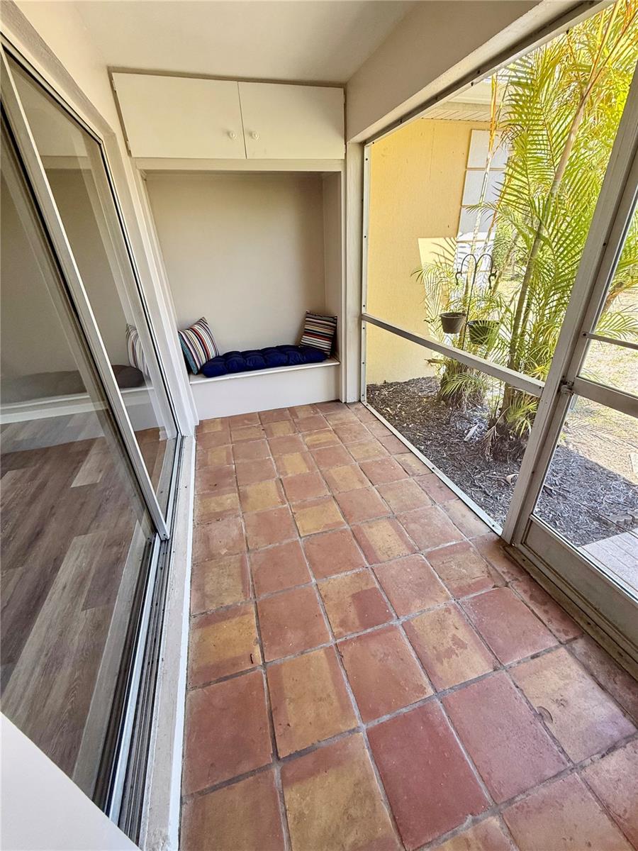 2403 ASPINWALL ST, SARASOTA, FL, 34237