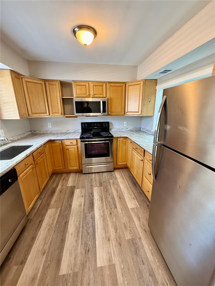 2403 ASPINWALL ST, SARASOTA, FL, 34237