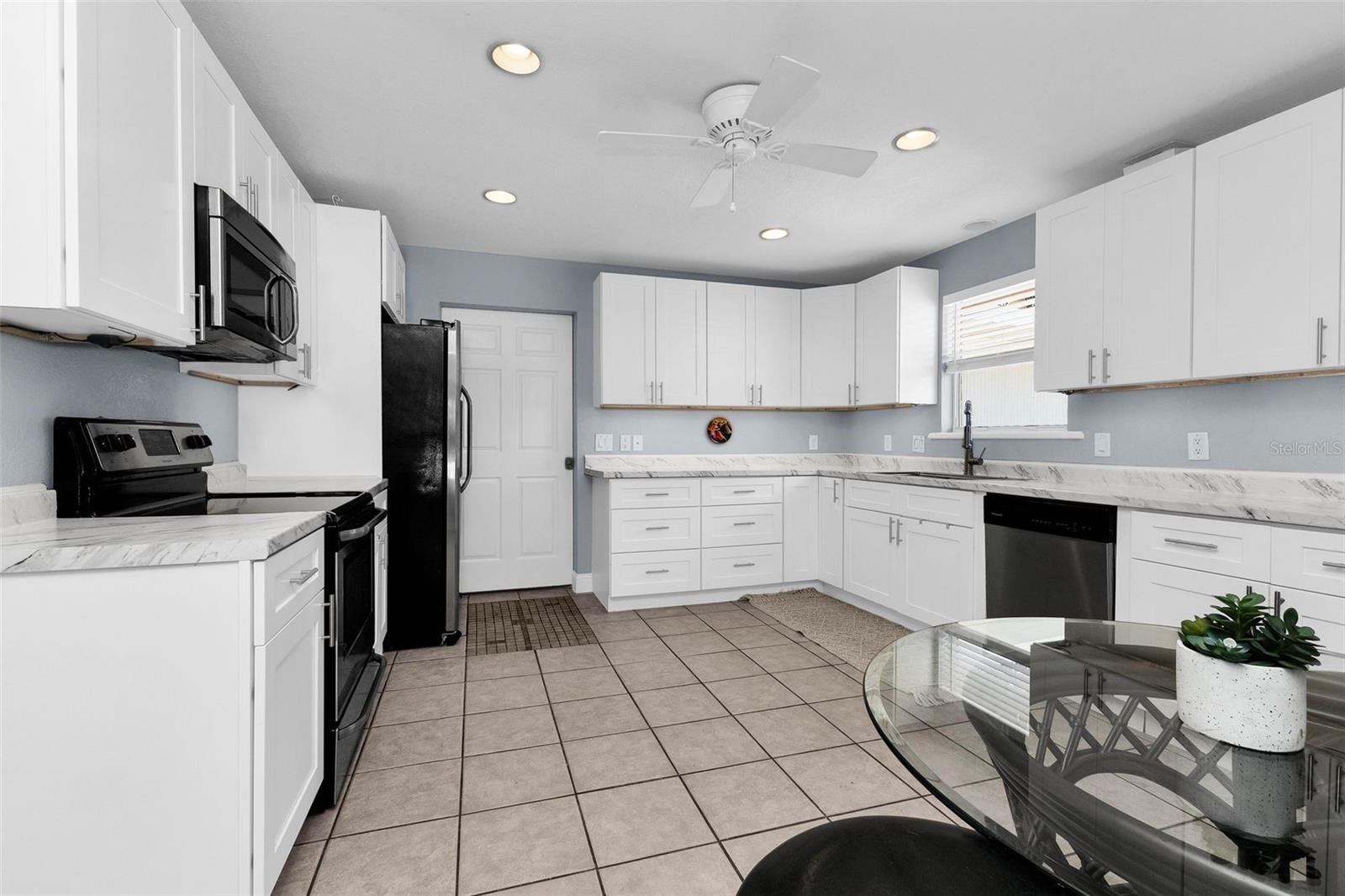 119 GLENHOLM AVE, PUNTA GORDA, FL, 33950