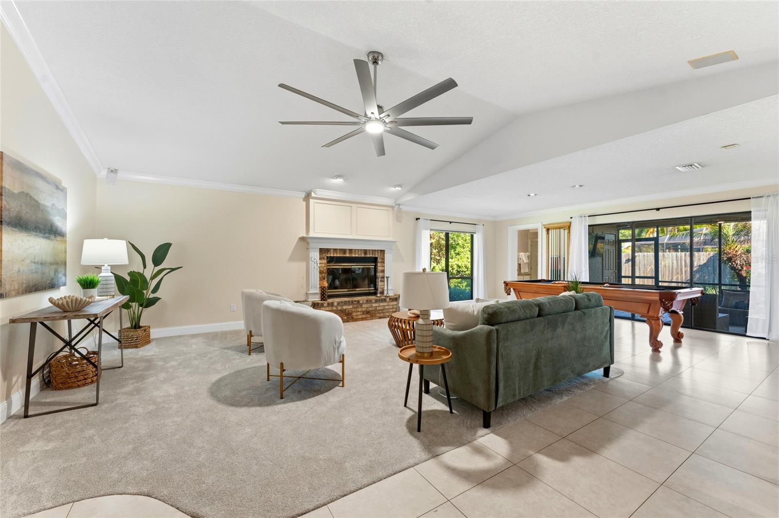 8701 TANTALLON CIR, TAMPA, FL, 33647