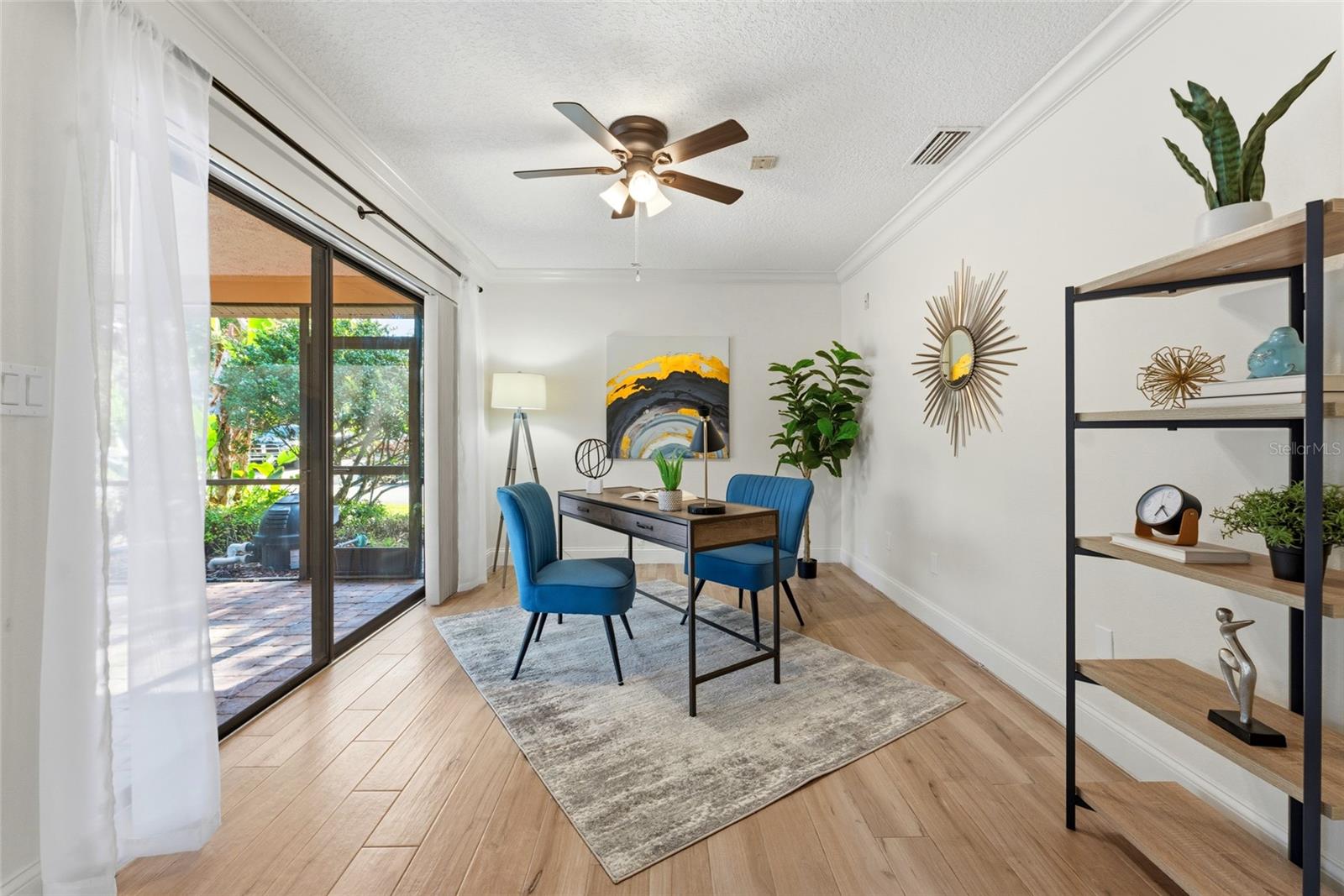8701 TANTALLON CIR, TAMPA, FL, 33647