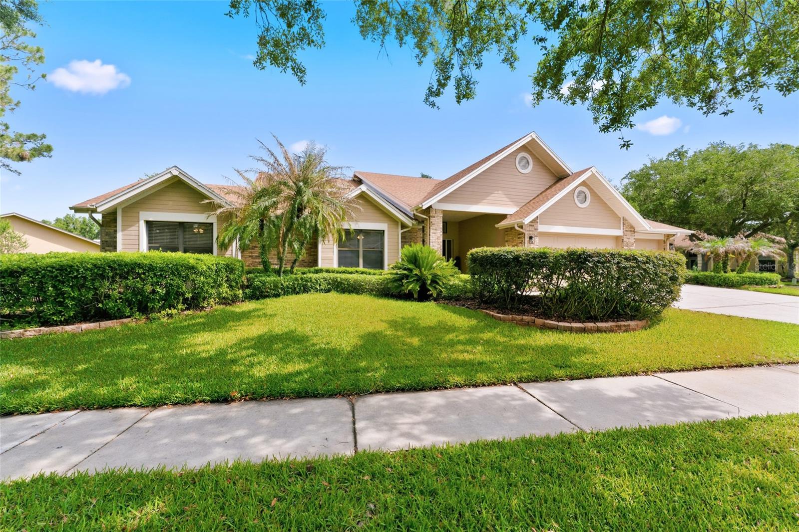 8701 TANTALLON CIR, TAMPA, FL, 33647