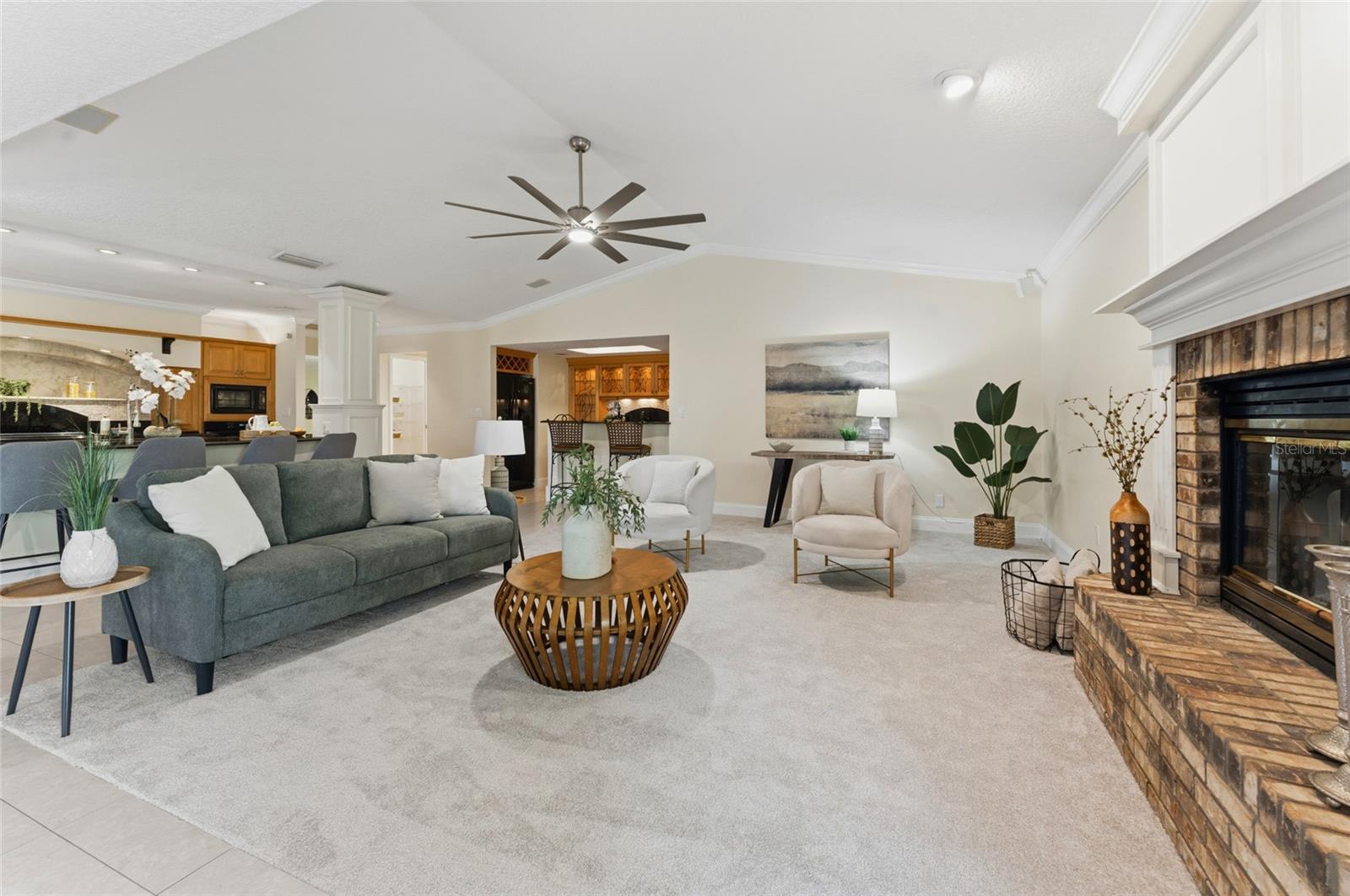 8701 TANTALLON CIR, TAMPA, FL, 33647