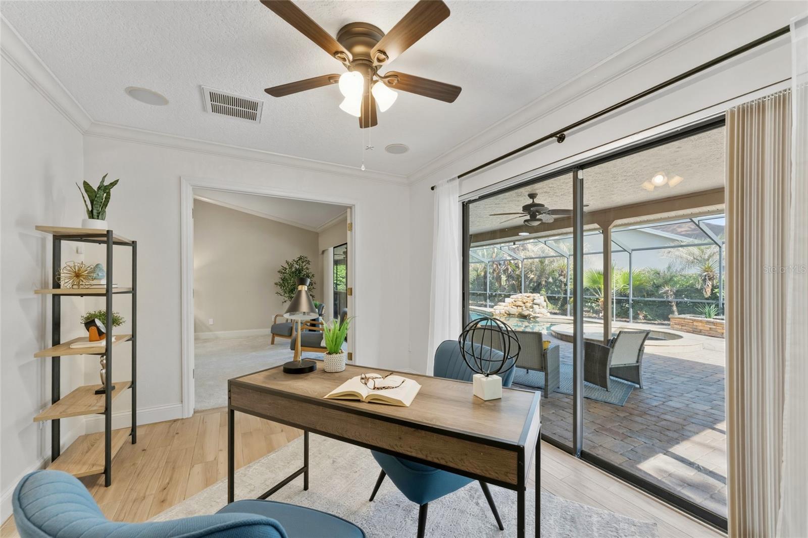 8701 TANTALLON CIR, TAMPA, FL, 33647