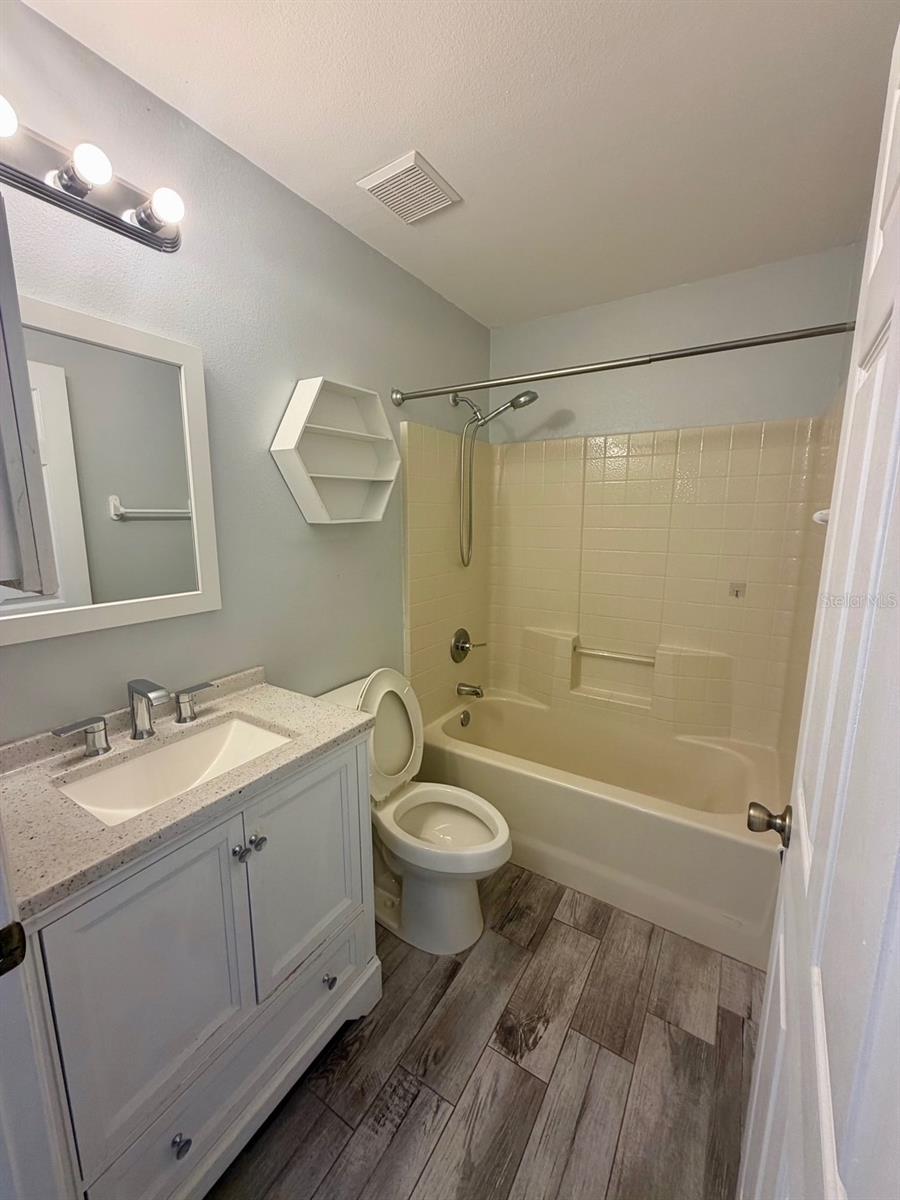 251 RHAPSODY LN, APOPKA, FL, 32703