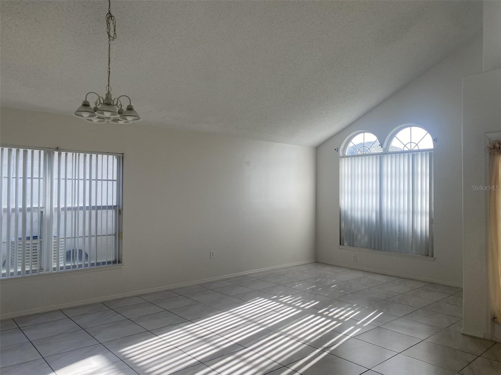 1611 CAPESTERRE DR, ORLANDO, FL, 32824