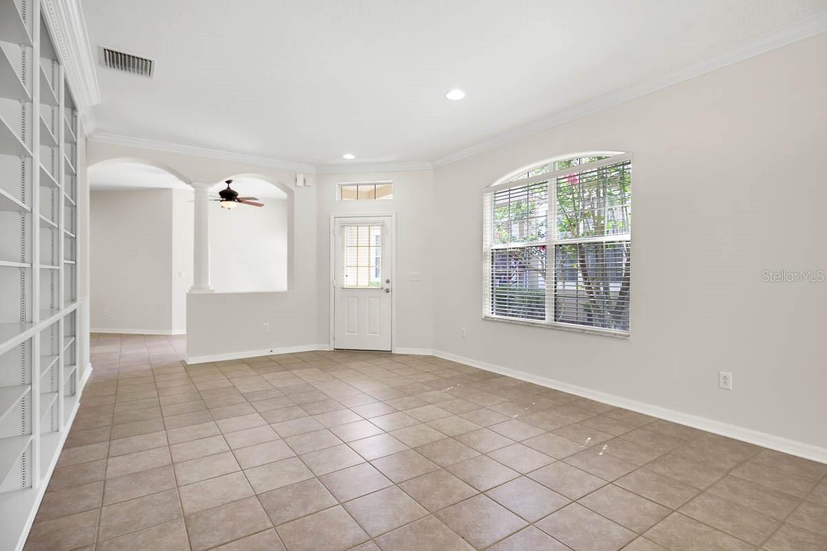 15715 PHOEBEPARK AVE, LITHIA, FL, 33547