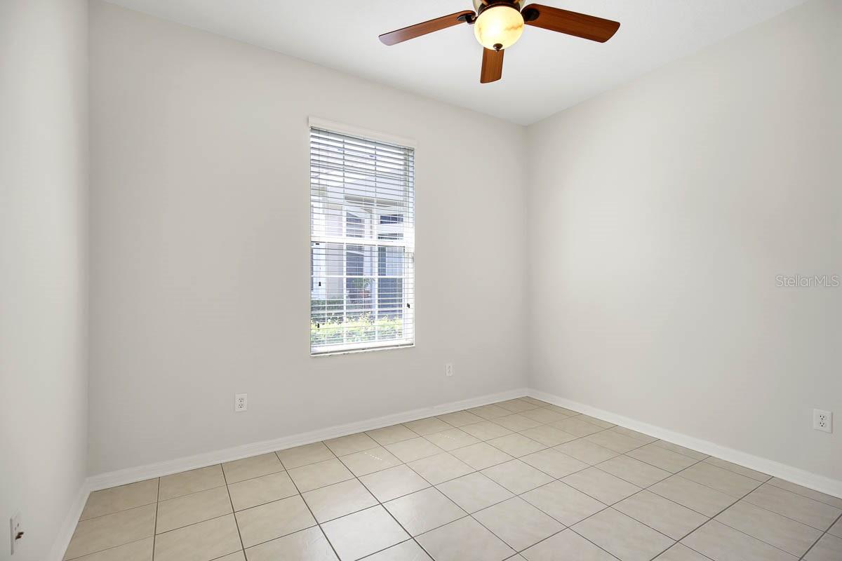 15715 PHOEBEPARK AVE, LITHIA, FL, 33547