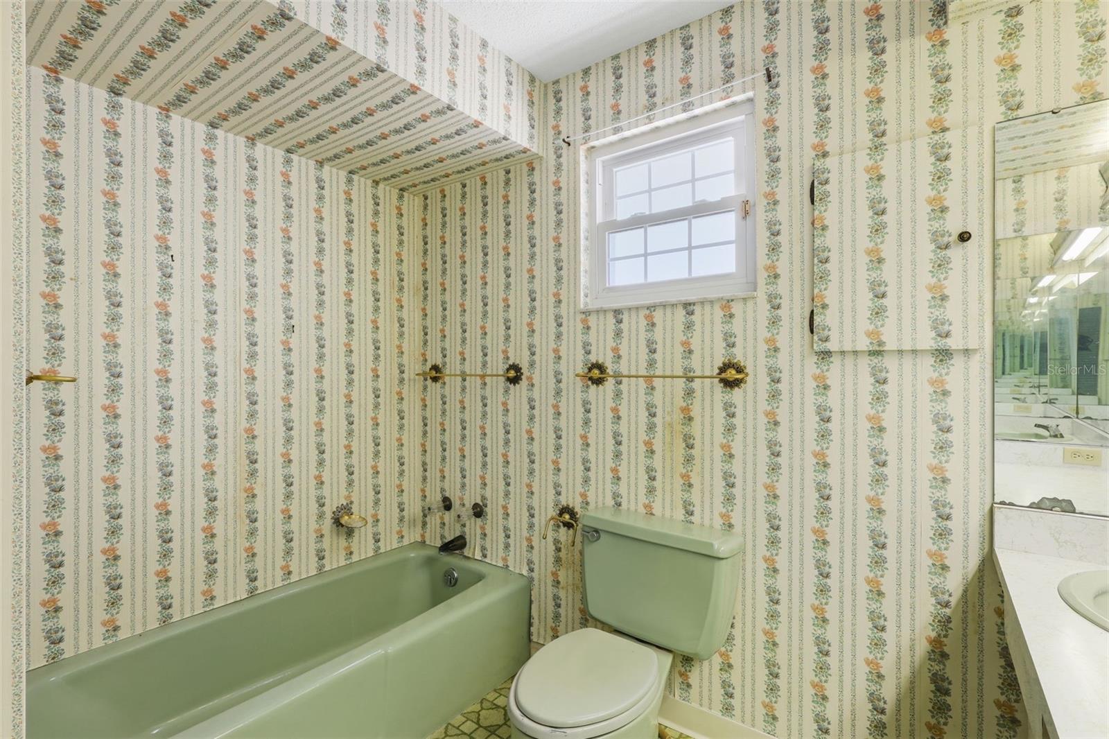 102 ANN RUSTIN DR, ORMOND BEACH, FL, 32176