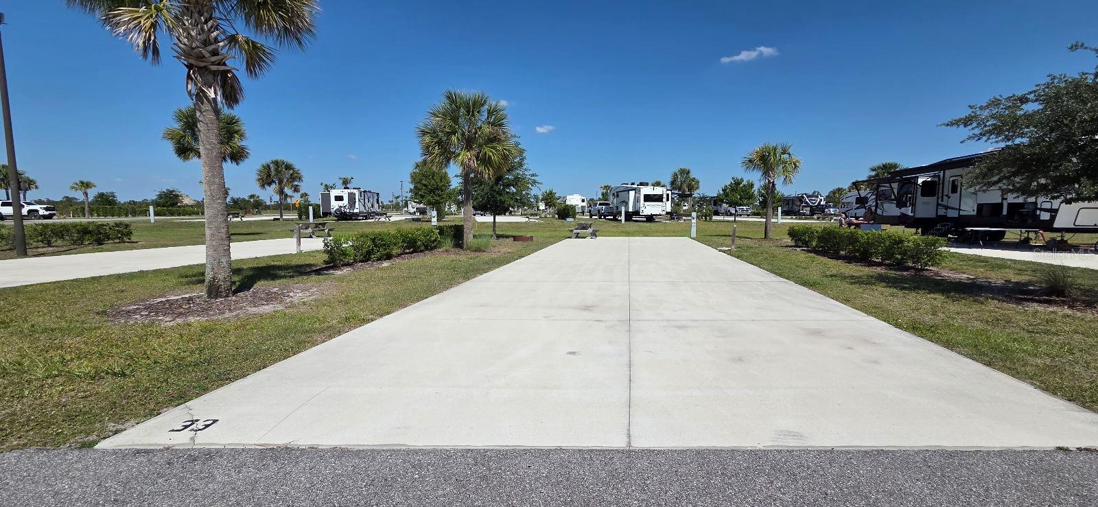 33 TIKI TURN HYW 630 E, LAKE WALES, FL, 33898