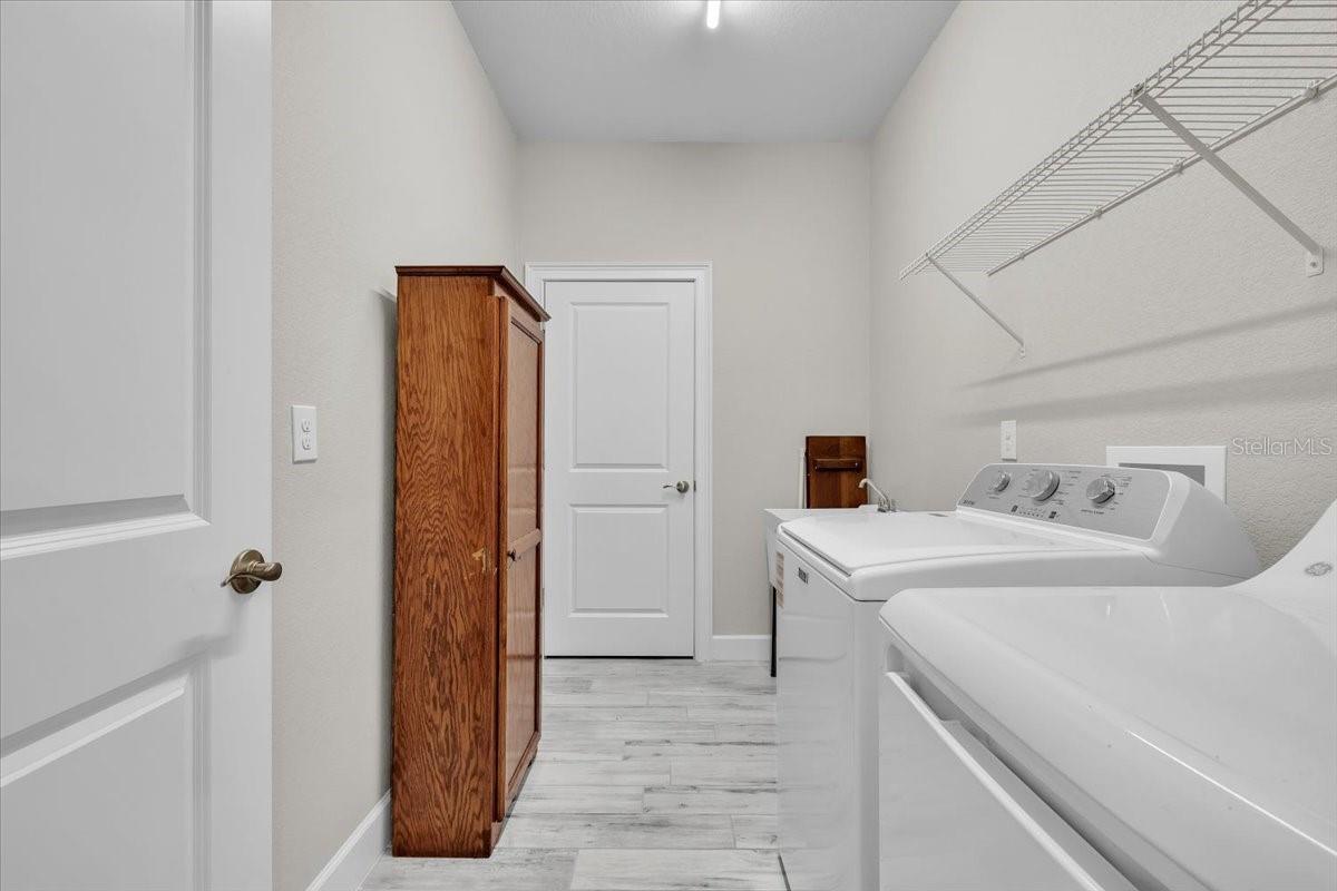 16047 DINAL DR, PUNTA GORDA, FL, 33955