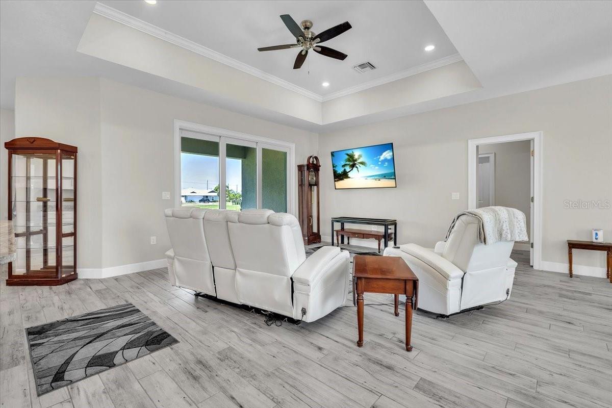 16047 DINAL DR, PUNTA GORDA, FL, 33955